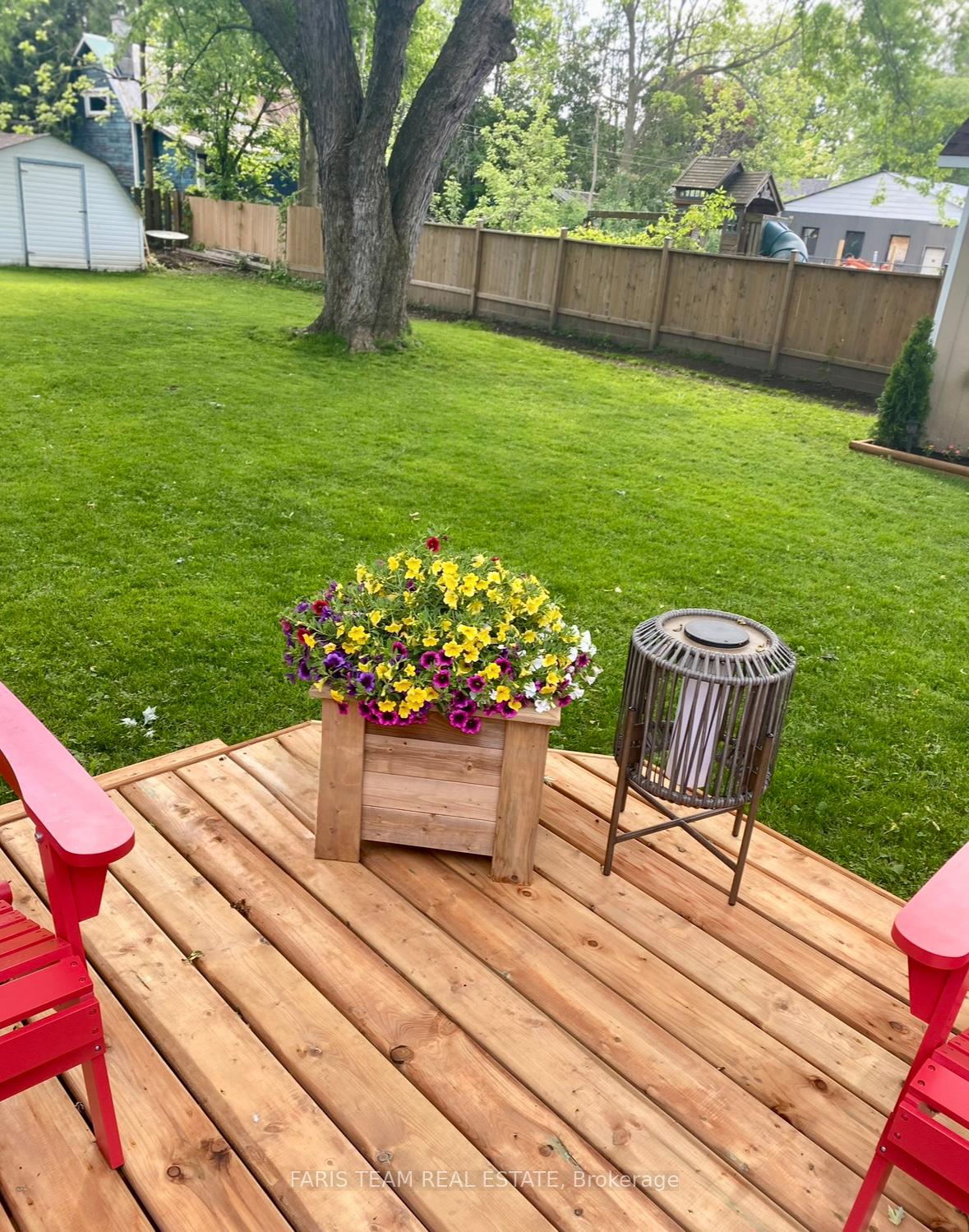 Photo 26 of 16 Lorne Street, Springwater, Elmvale — HOMEH