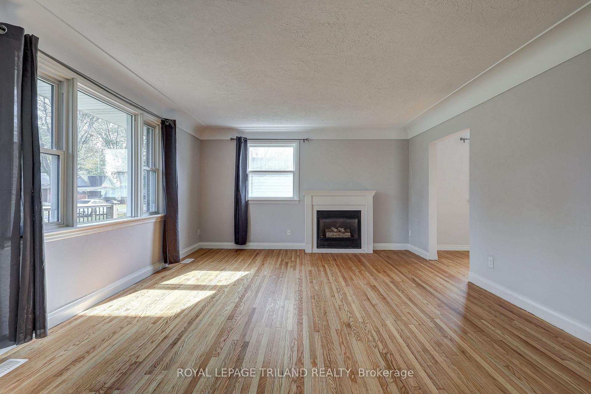 Photo 22 of 266 Alma Street, St. Thomas — HOMEH