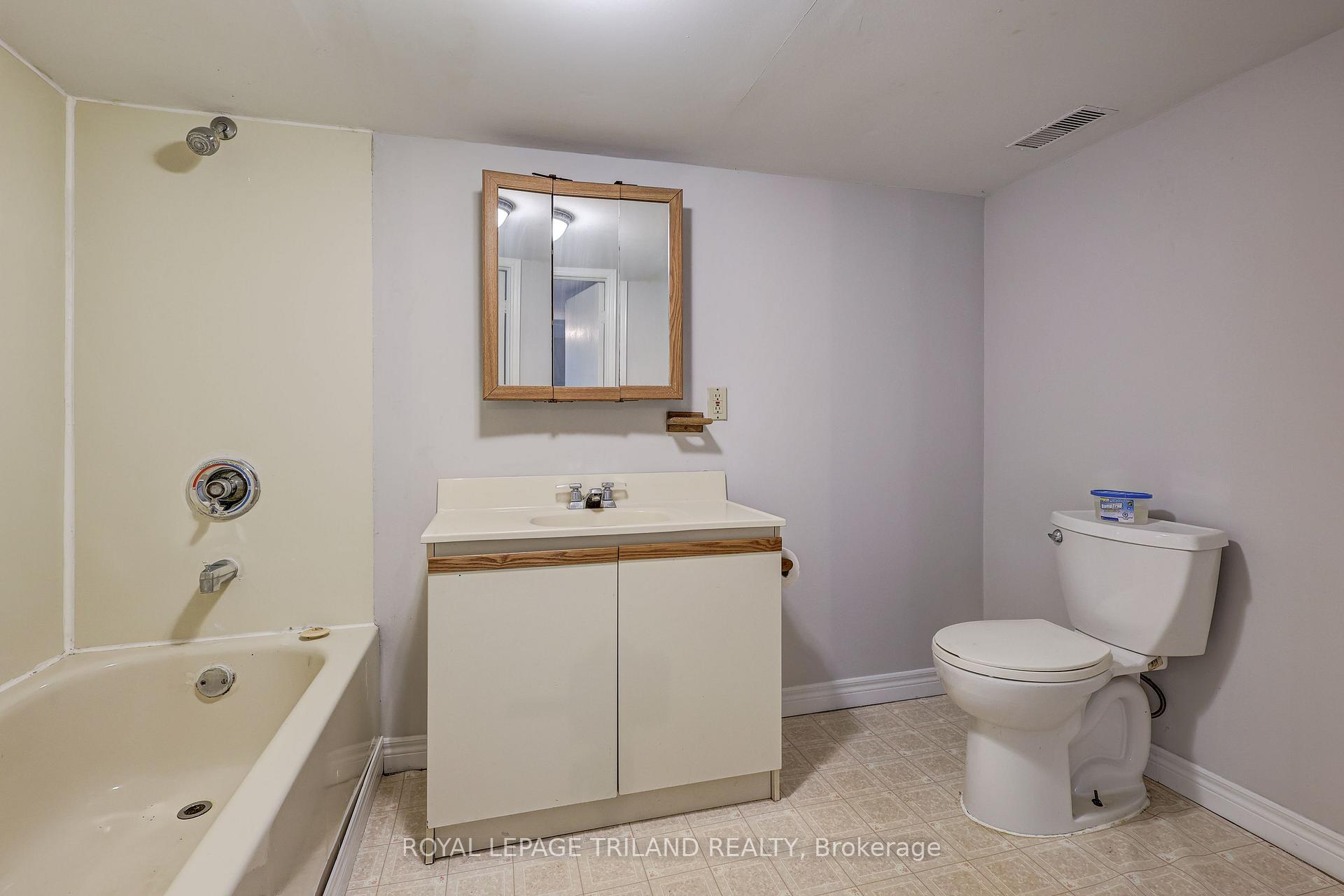 Photo 47 of 266 Alma Street, St. Thomas — HOMEH