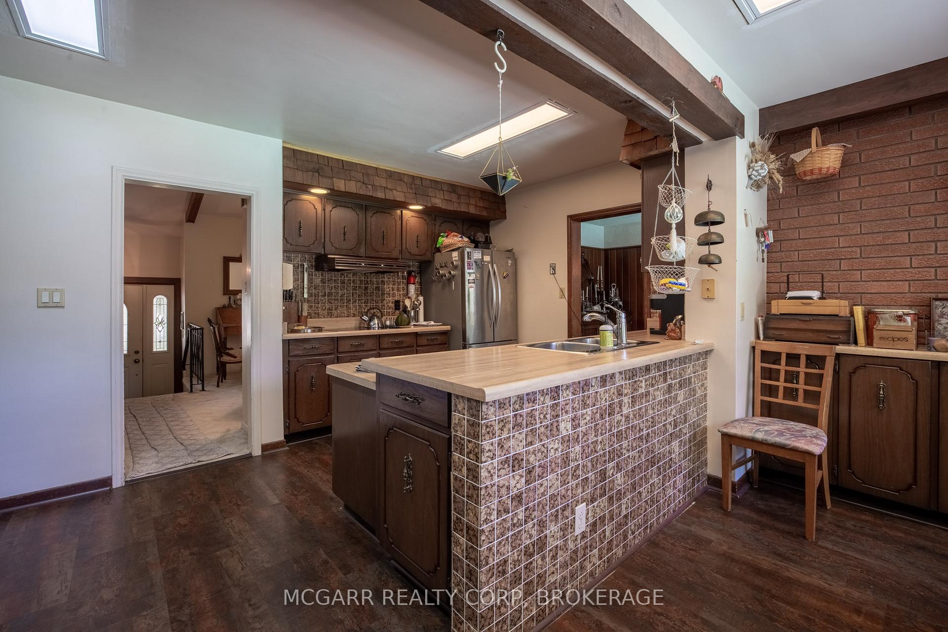 Photo 9 of 167 Riverview Boulevard, St. Catharines, Glendale/Glenridge — HOMEH