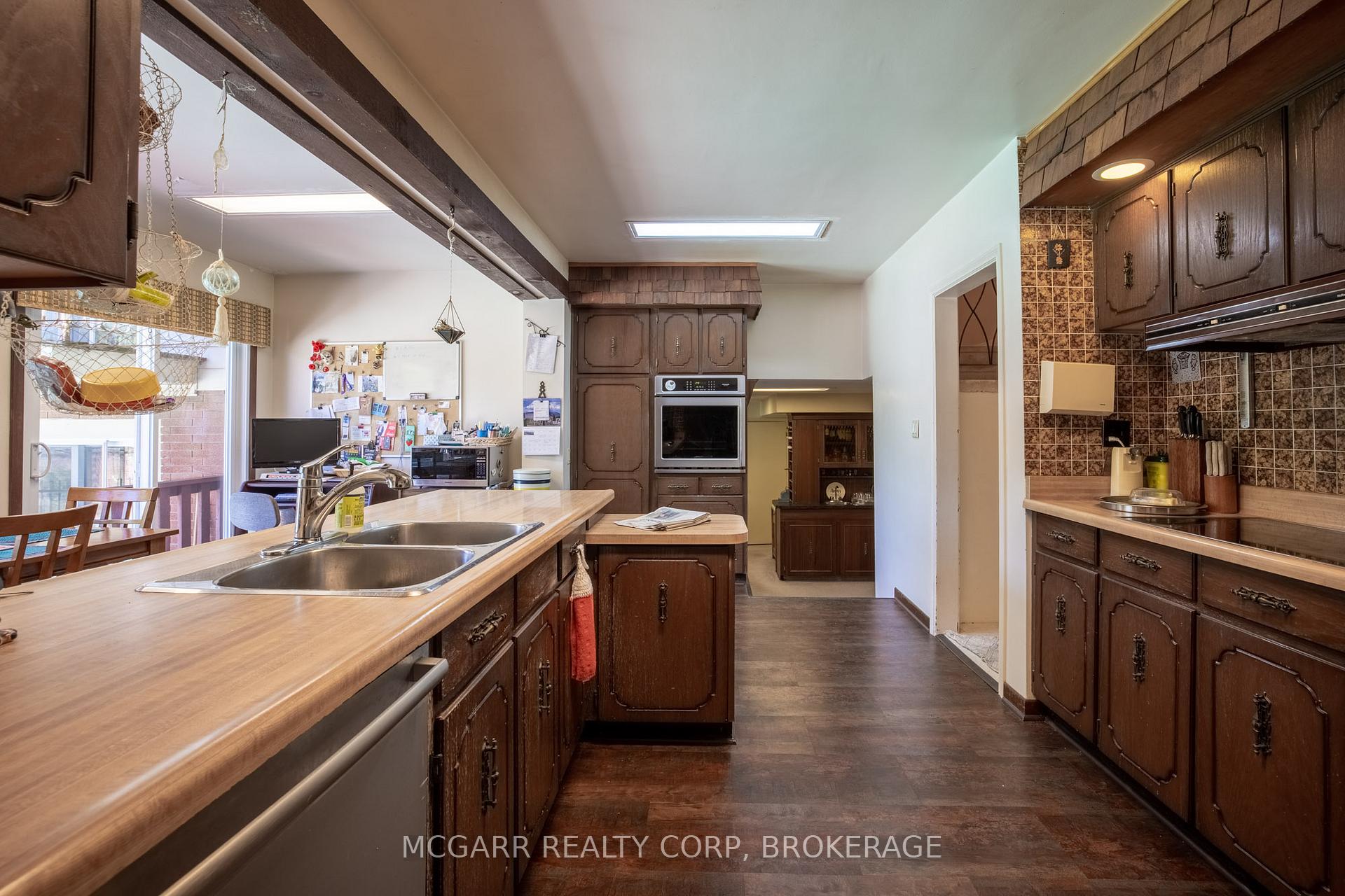 Photo 10 of 167 Riverview Boulevard, St. Catharines, Glendale/Glenridge — HOMEH