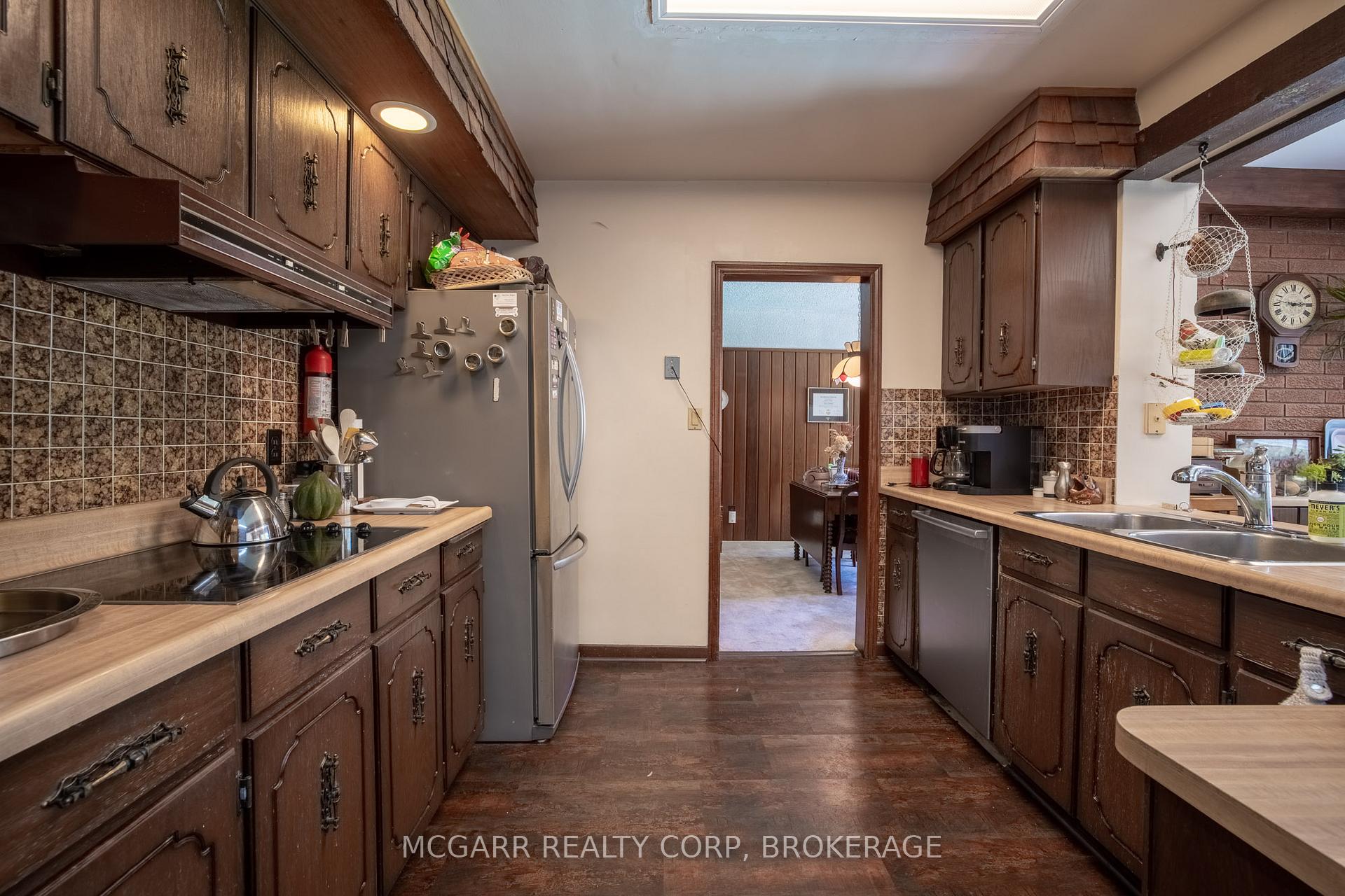 Photo 11 of 167 Riverview Boulevard, St. Catharines, Glendale/Glenridge — HOMEH