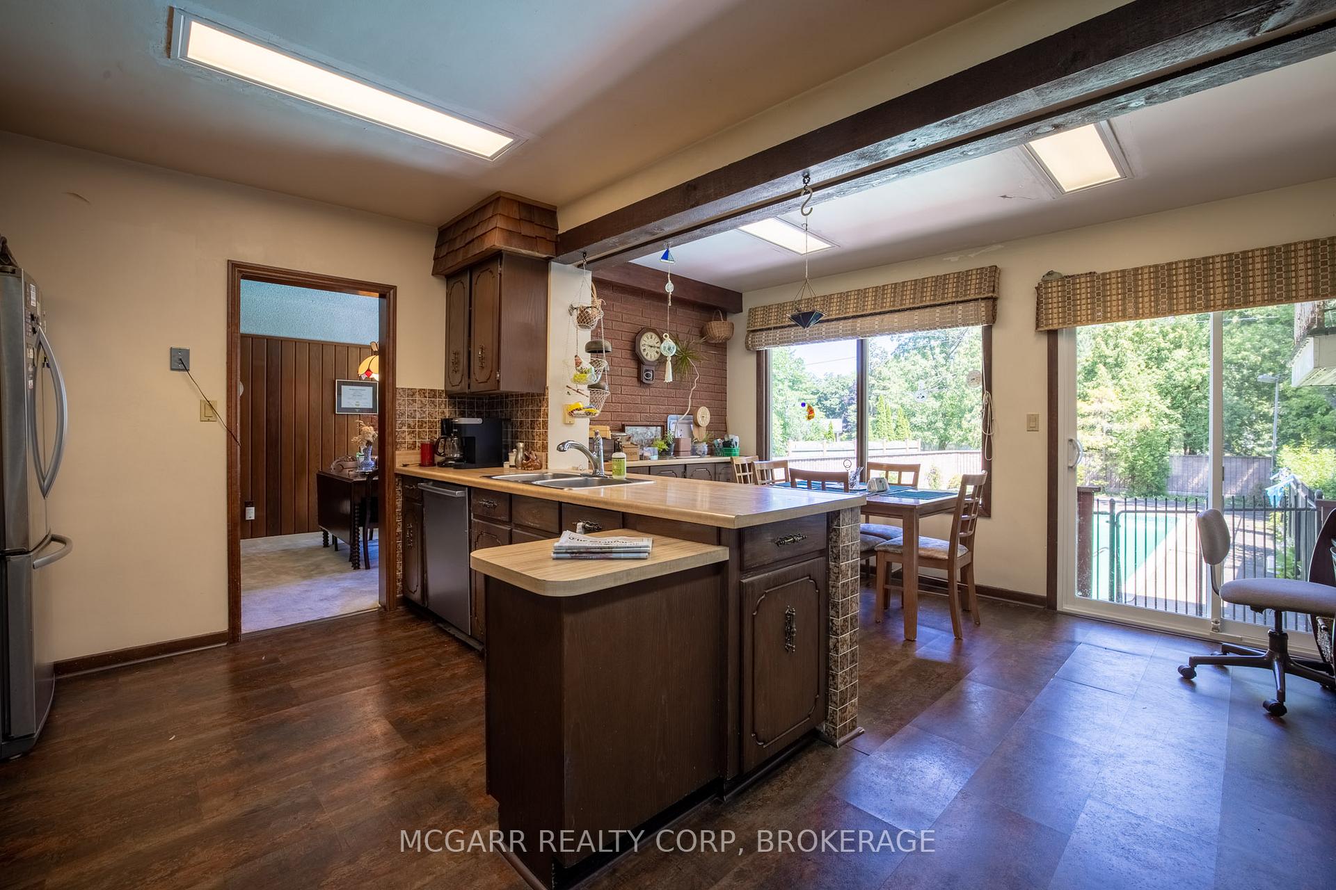Photo 12 of 167 Riverview Boulevard, St. Catharines, Glendale/Glenridge — HOMEH