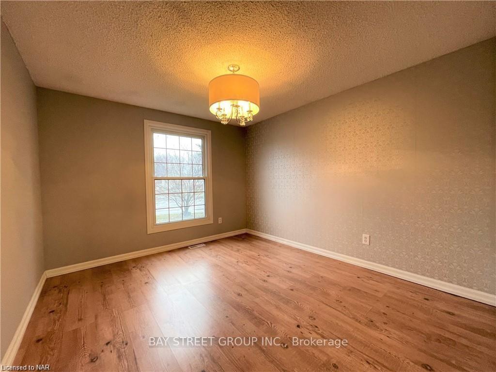 Photo 6 of Unit Upper, 75 Bula Drive, St. Catharines, Lakeport — HOMEH