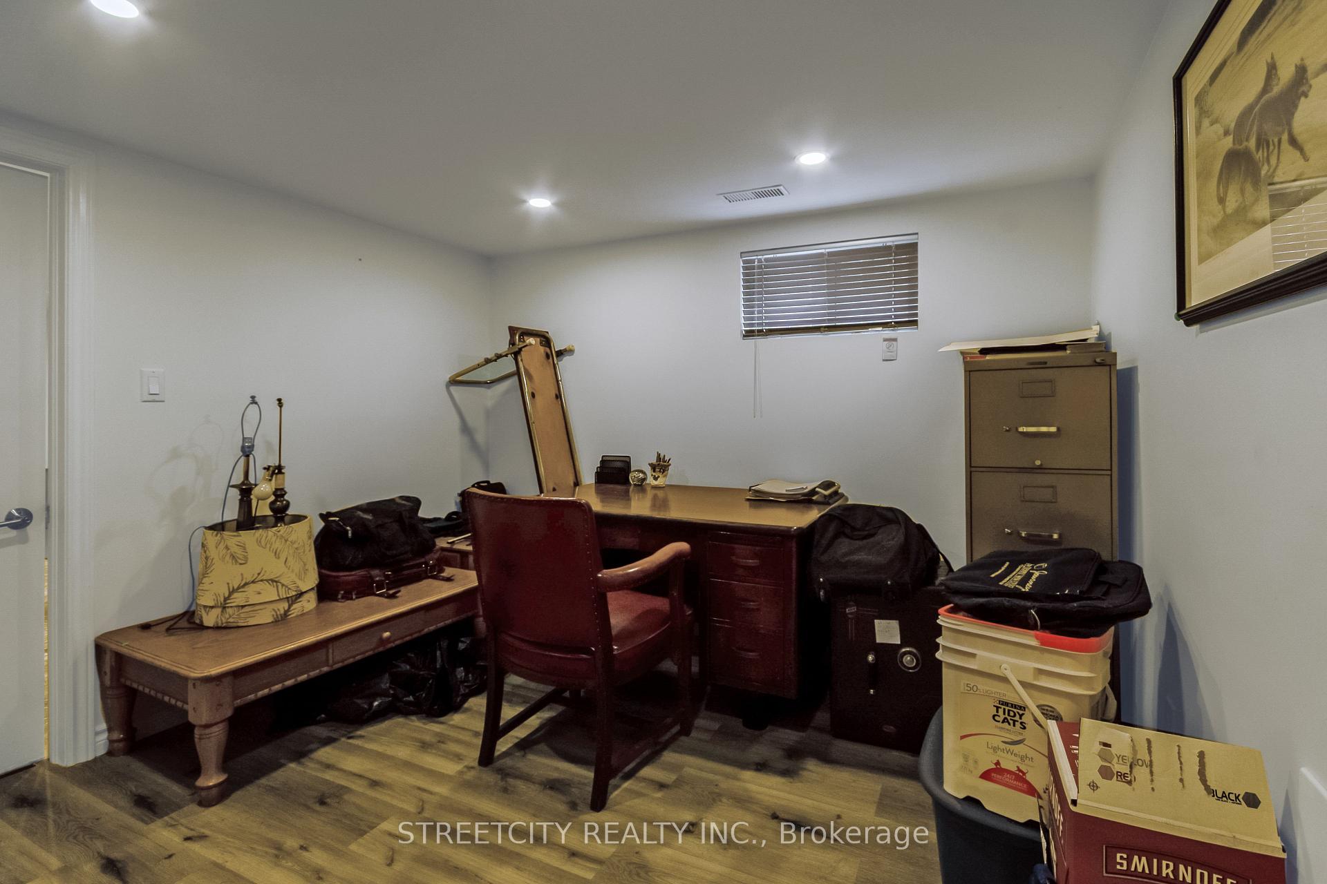 Photo 18 of 81 Hiawatha Street, St. Thomas — HOMEH