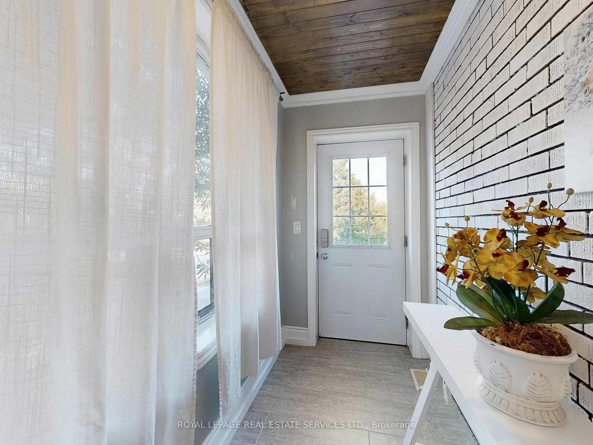 Photo 7 of 23 Glen Avenue, St. Catharines, Western Hill — HOMEH