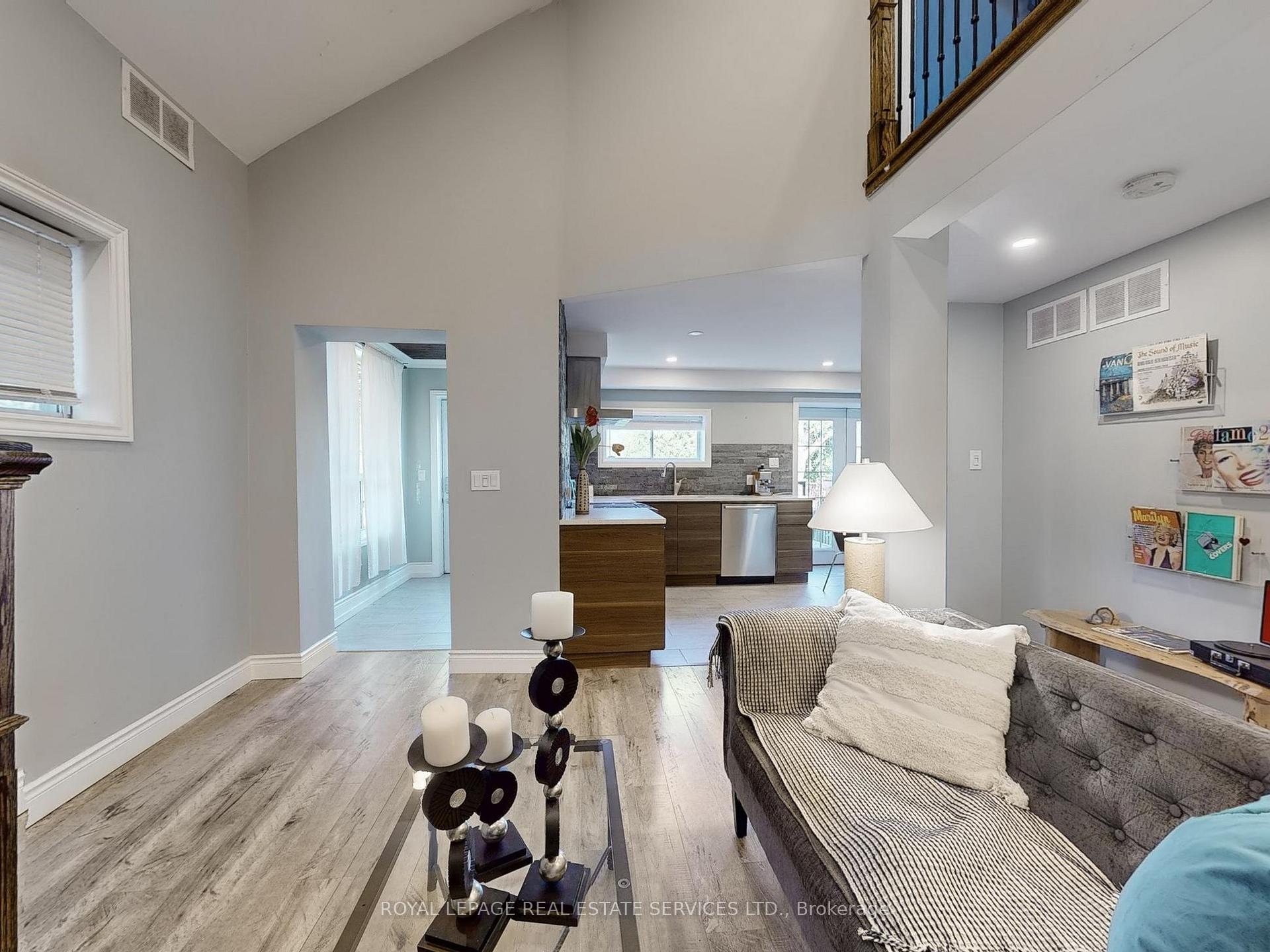 Photo 10 of 23 Glen Avenue, St. Catharines, Western Hill — HOMEH