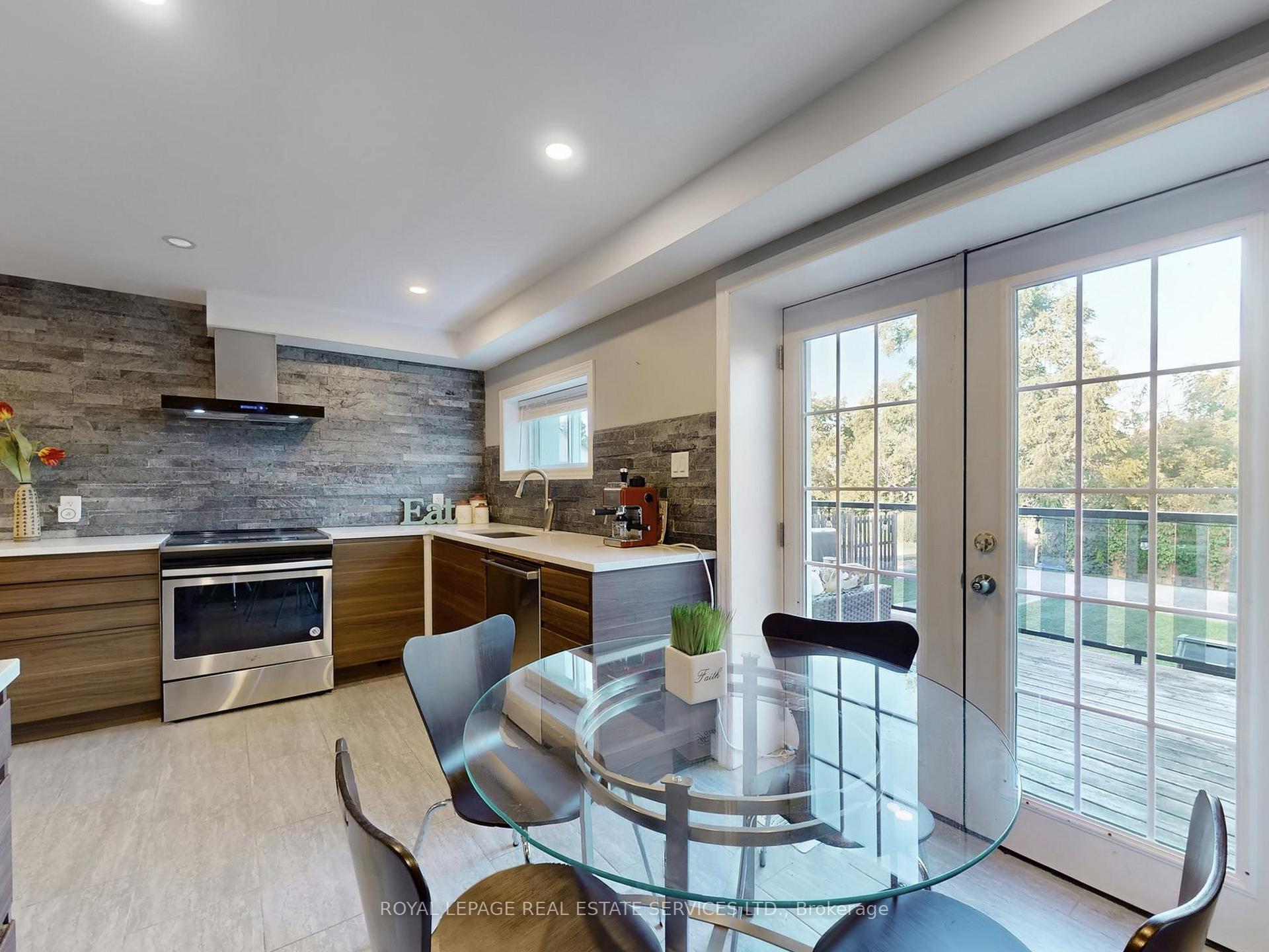 Photo 13 of 23 Glen Avenue, St. Catharines, Western Hill — HOMEH