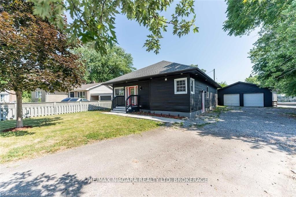 Photo 1 of 25 Meadowvale Drive, St. Catharines, Lakeport — HOMEH