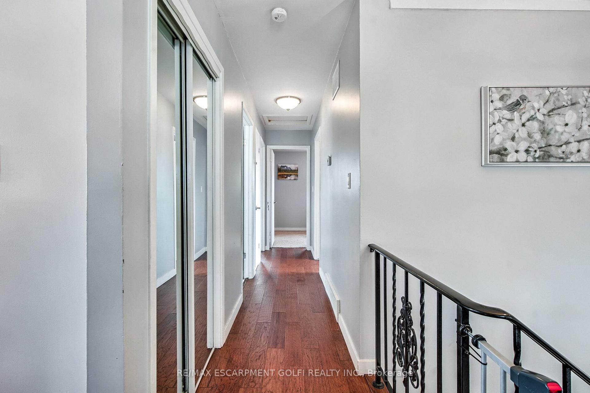 Photo 5 of 7 Centennial Drive, St. Catharines, Lakeport — HOMEH