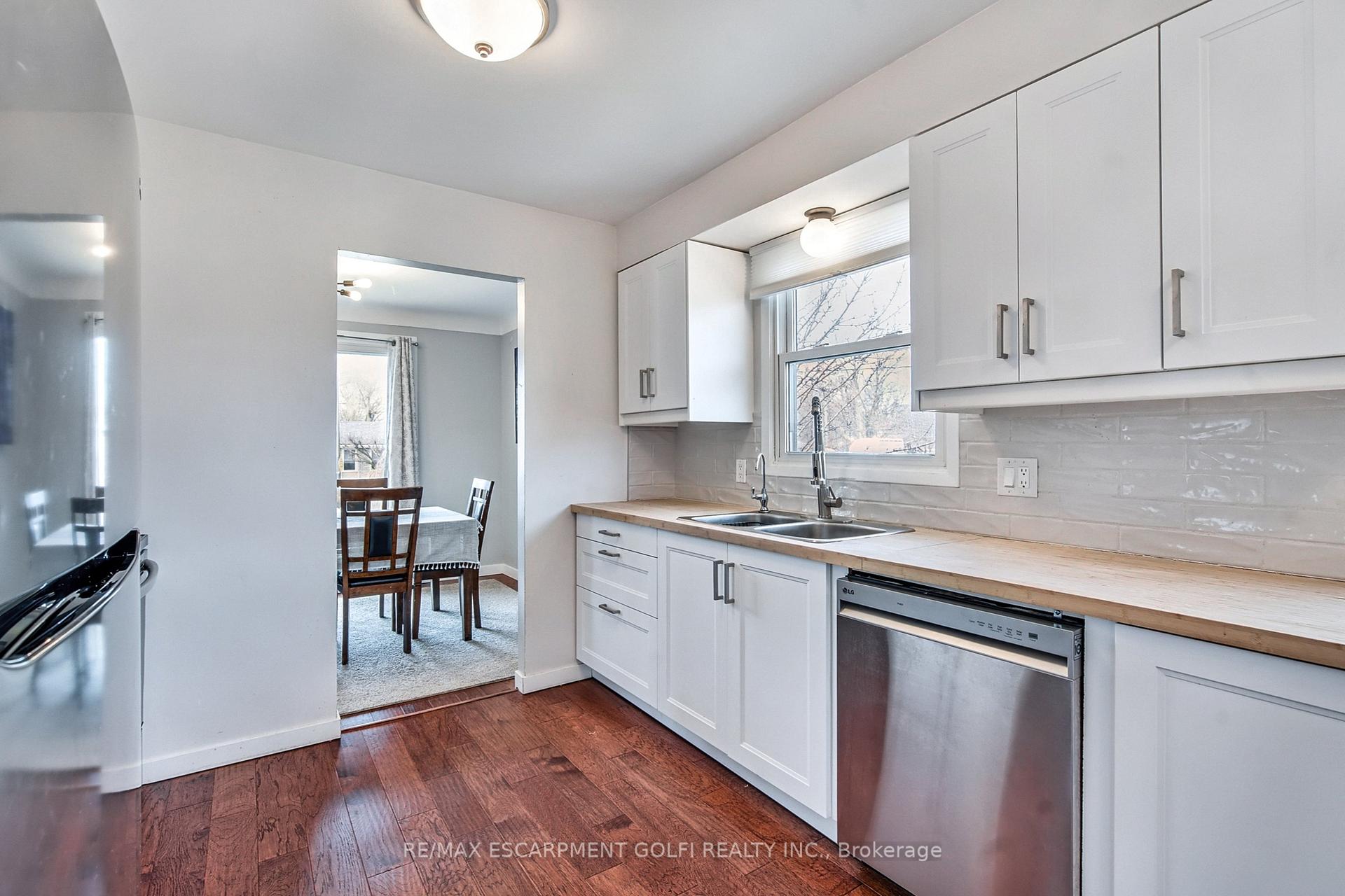 Photo 15 of 7 Centennial Drive, St. Catharines, Lakeport — HOMEH
