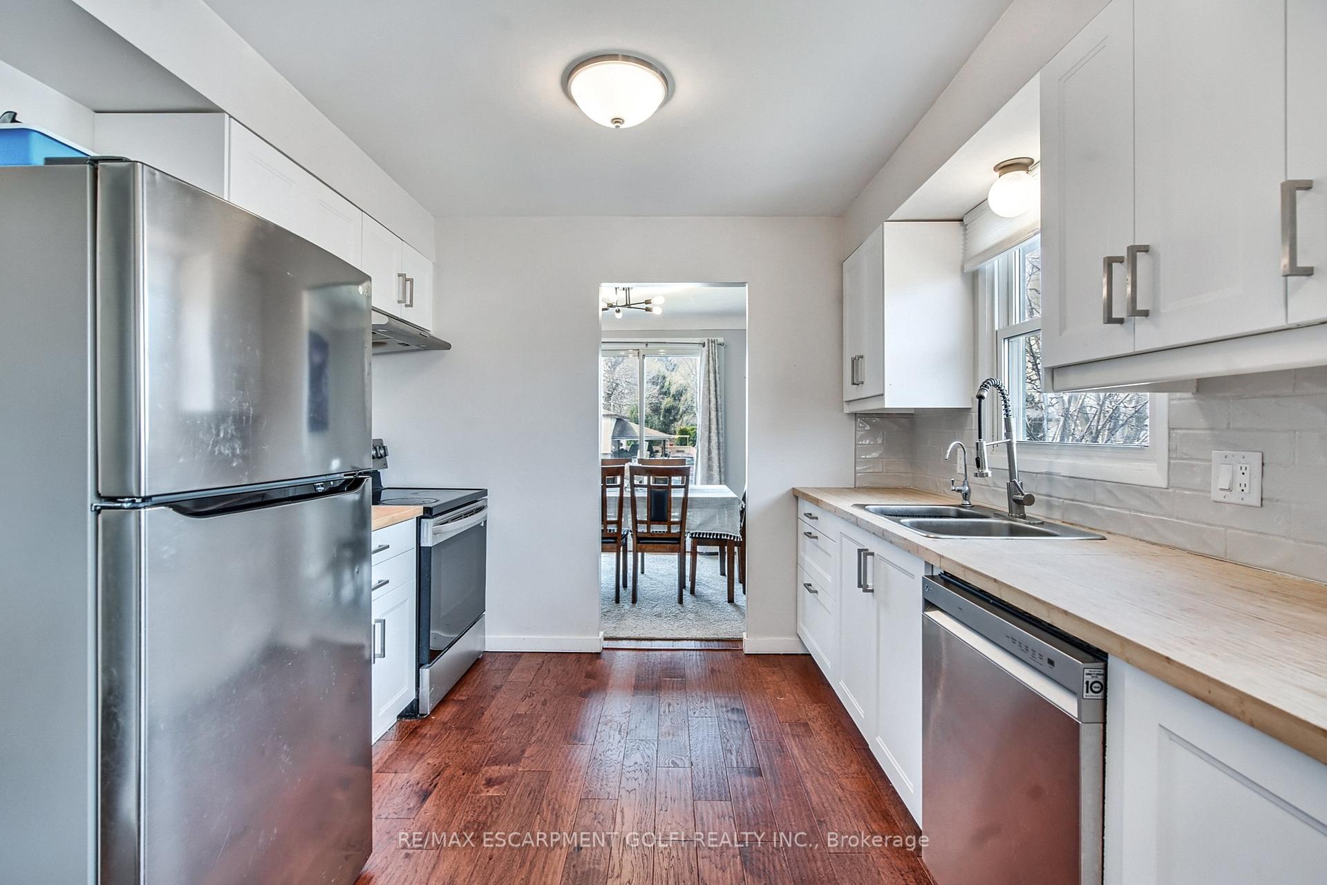 Photo 18 of 7 Centennial Drive, St. Catharines, Lakeport — HOMEH