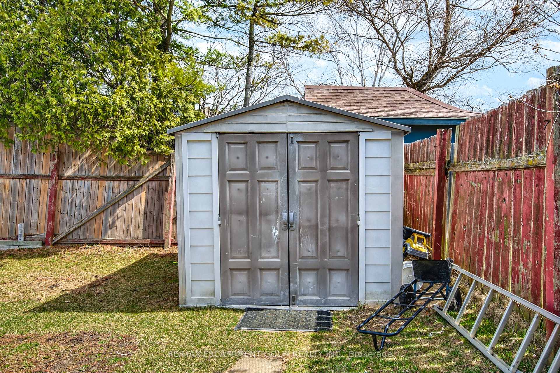 Photo 37 of 7 Centennial Drive, St. Catharines, Lakeport — HOMEH