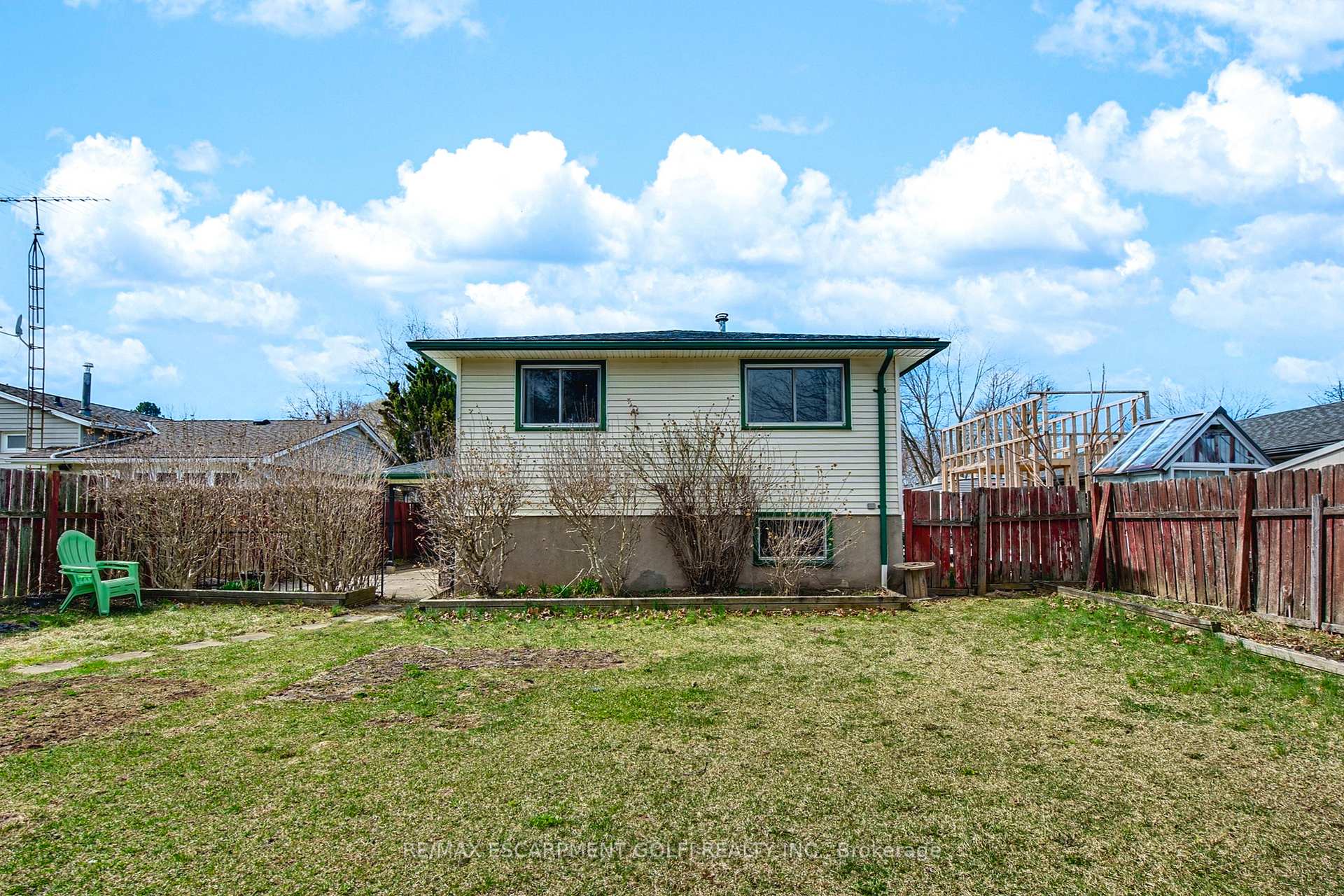 Photo 38 of 7 Centennial Drive, St. Catharines, Lakeport — HOMEH