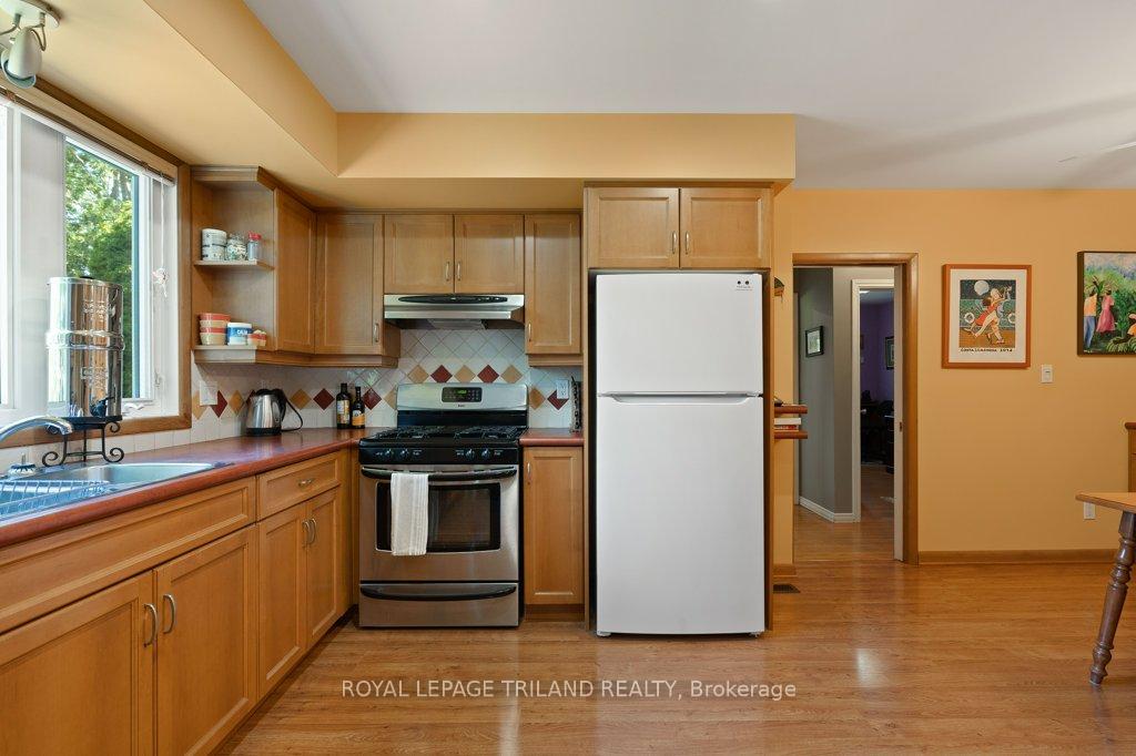 Photo 16 of 16 Thompson Avenue, St. Thomas — HOMEH