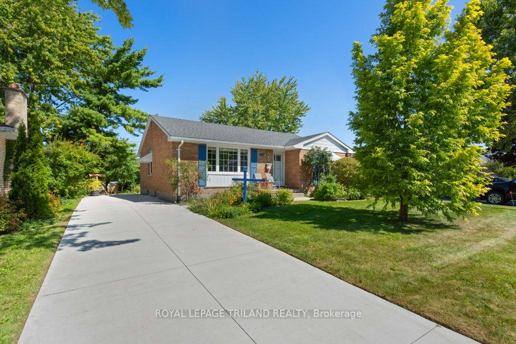 Photo 36 of 16 Thompson Avenue, St. Thomas — HOMEH