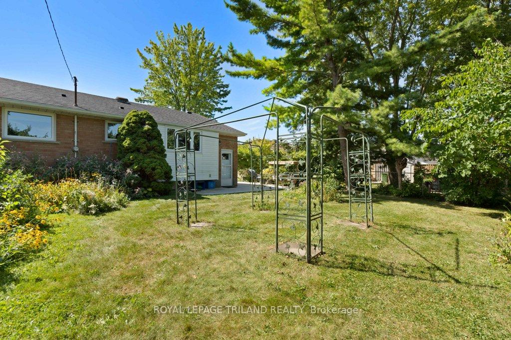Photo 39 of 16 Thompson Avenue, St. Thomas — HOMEH