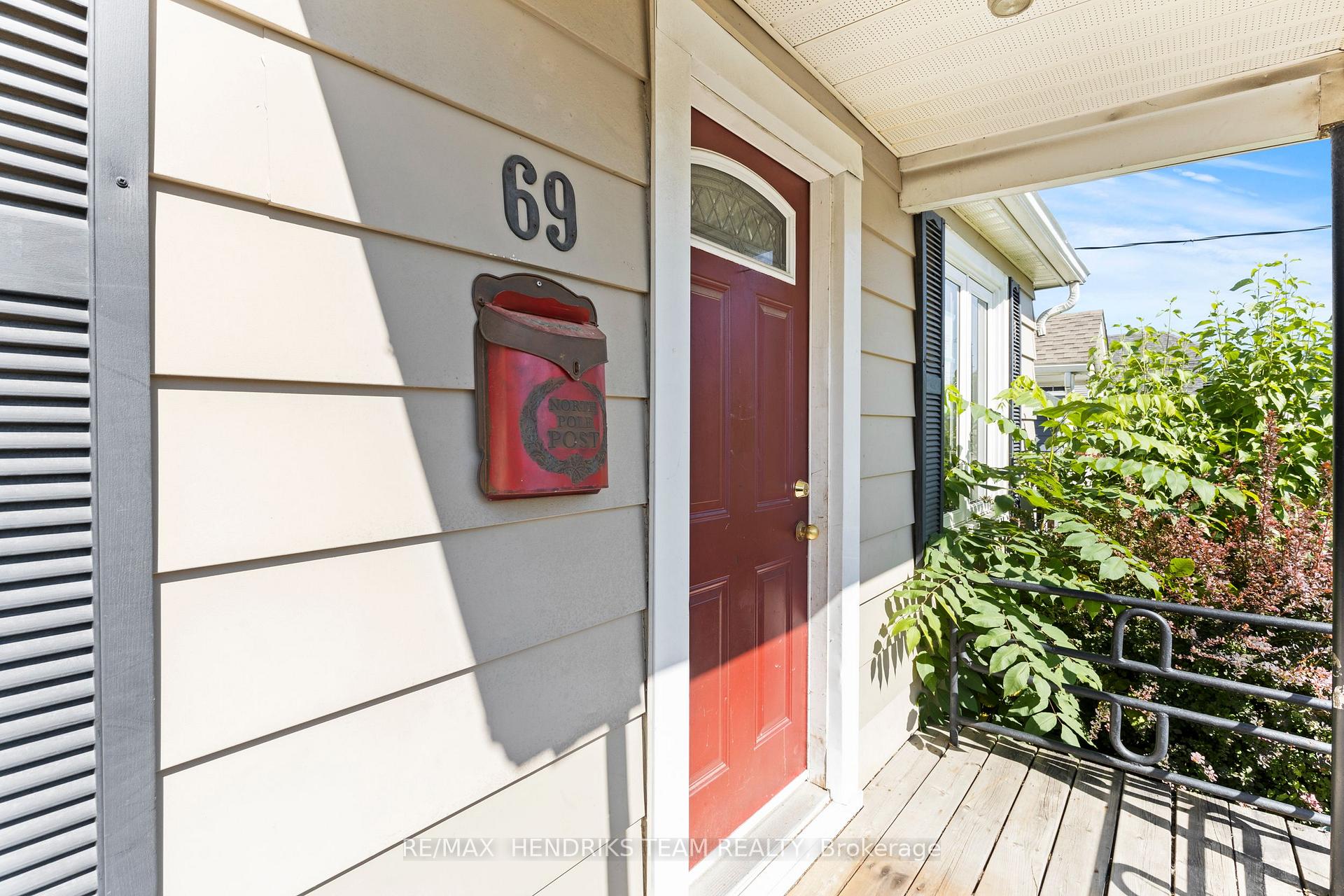 Photo 7 of 69 Parkview Road, St. Catharines, Facer — HOMEH