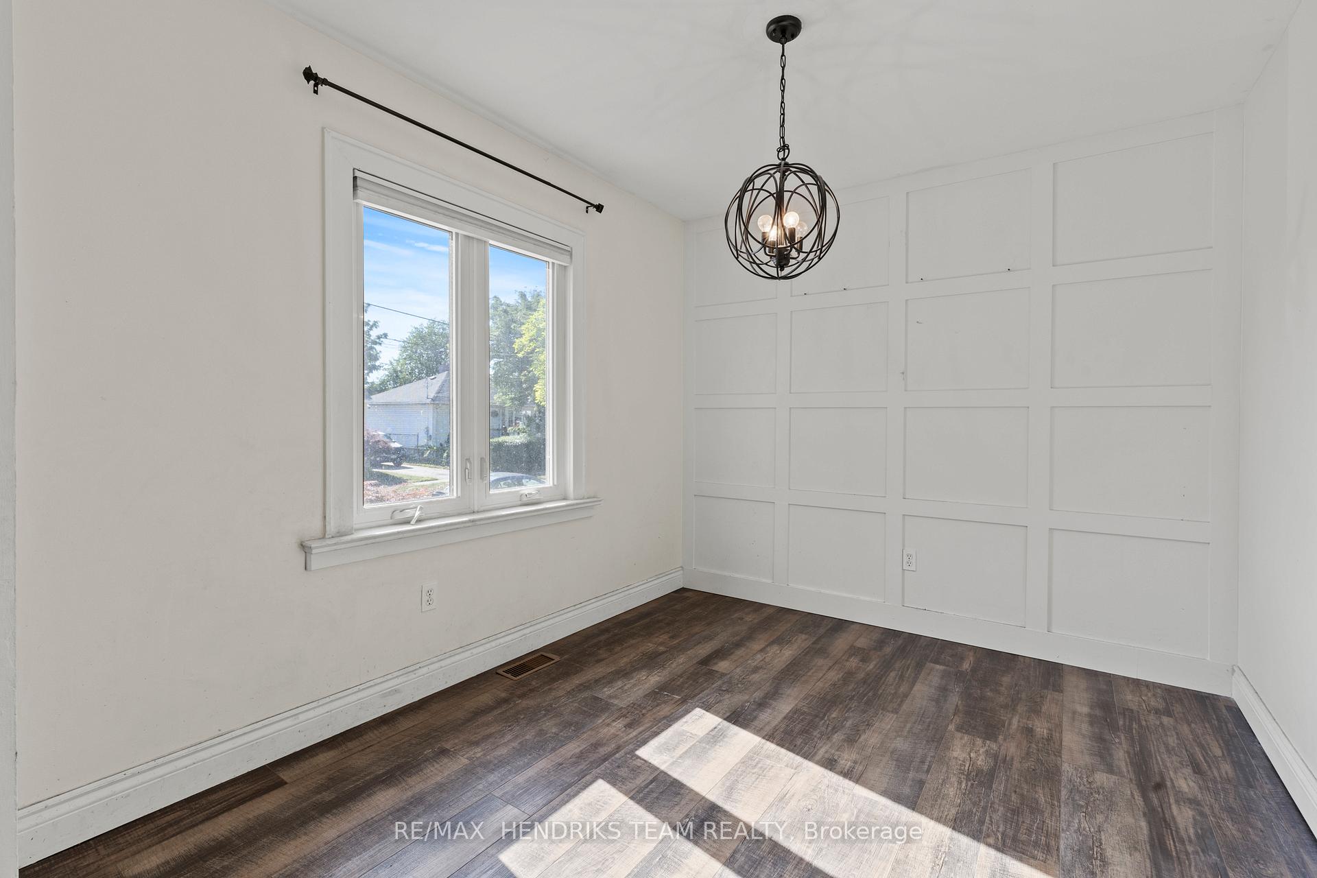Photo 12 of 69 Parkview Road, St. Catharines, Facer — HOMEH