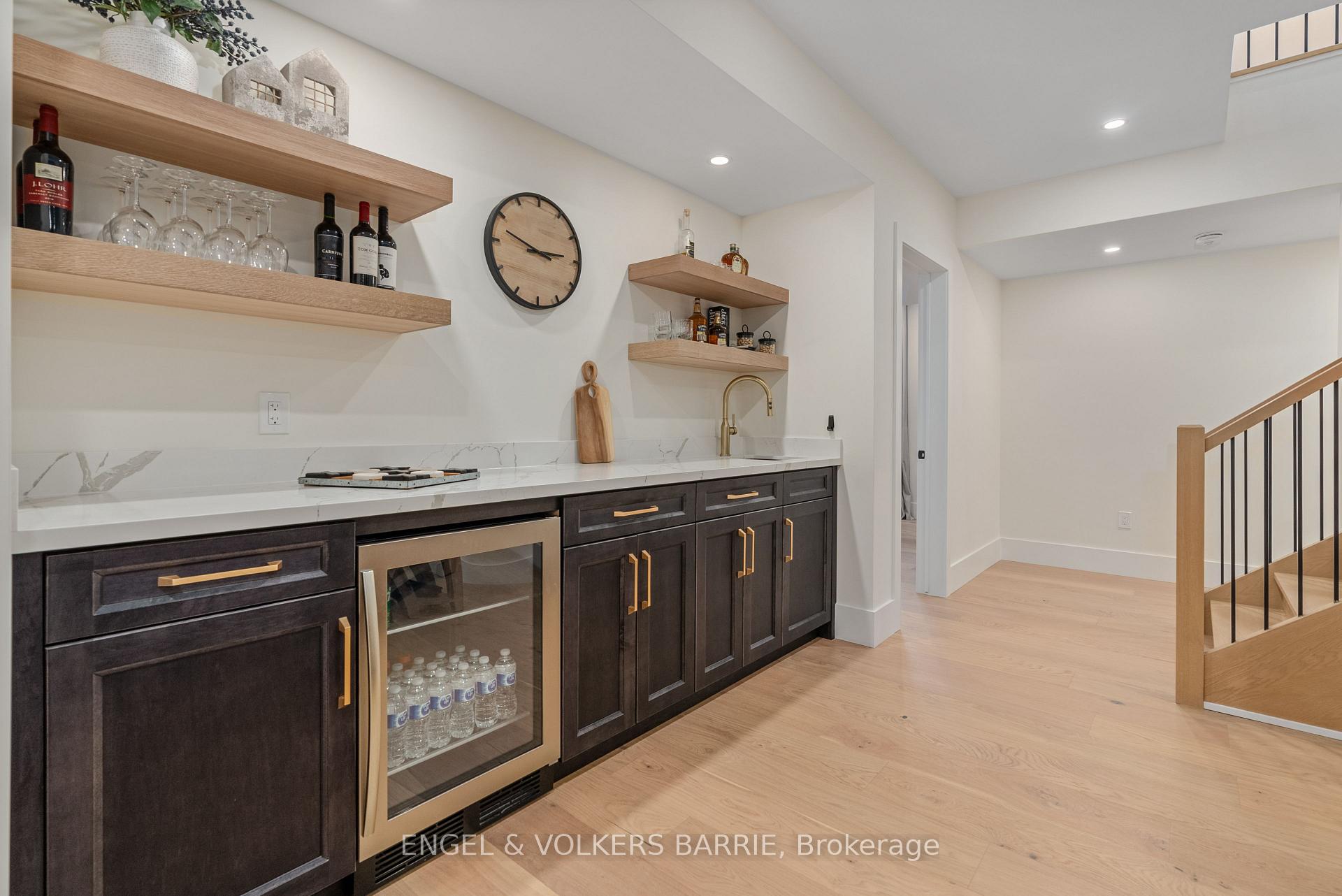 Photo 32 of 33 Marni Lane, Springwater, Rural Springwater — HOMEH