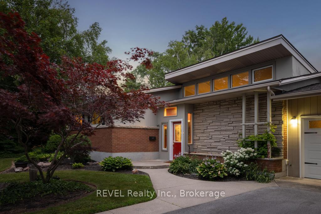 Photo 3 of 546 Geneva Street, St. Catharines, Vine/Linwell — HOMEH