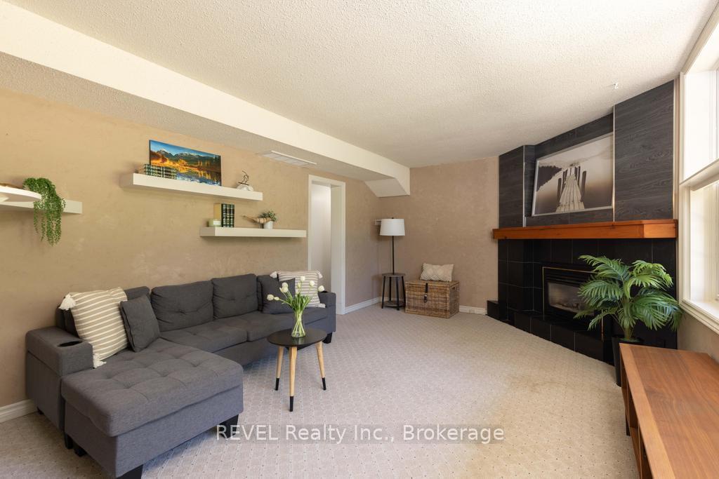 Photo 23 of 546 Geneva Street, St. Catharines, Vine/Linwell — HOMEH