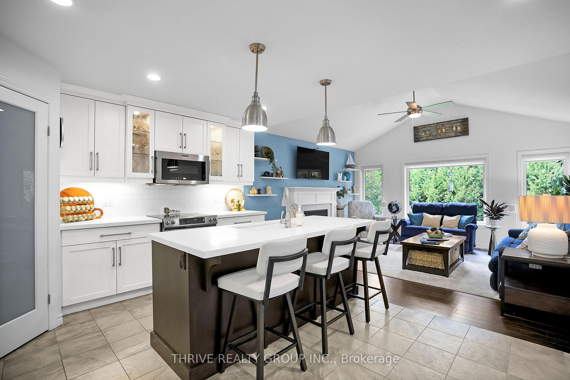 Photo 12 of 34 Blairmont Terrace, St. Thomas — HOMEH
