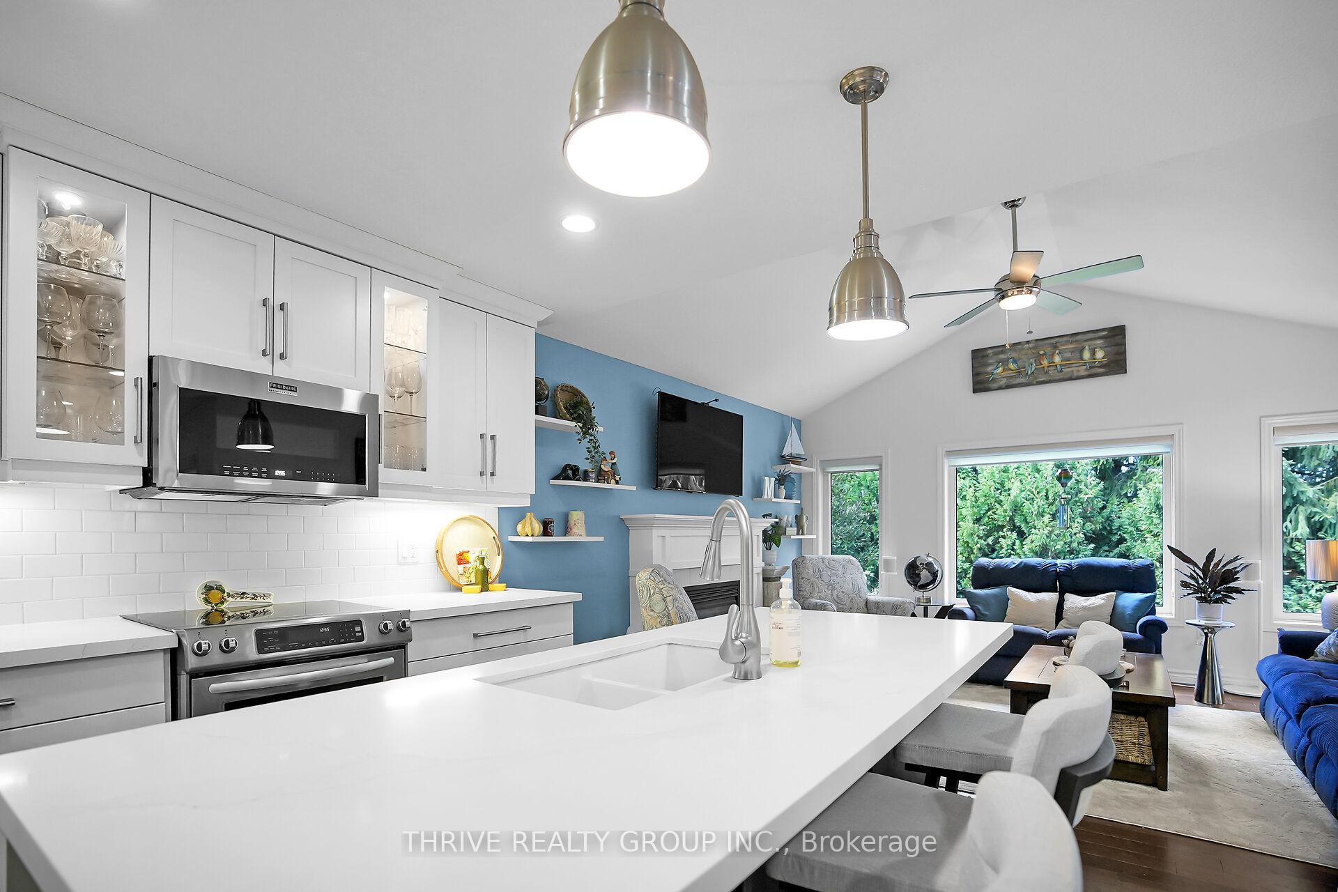 Photo 13 of 34 Blairmont Terrace, St. Thomas — HOMEH