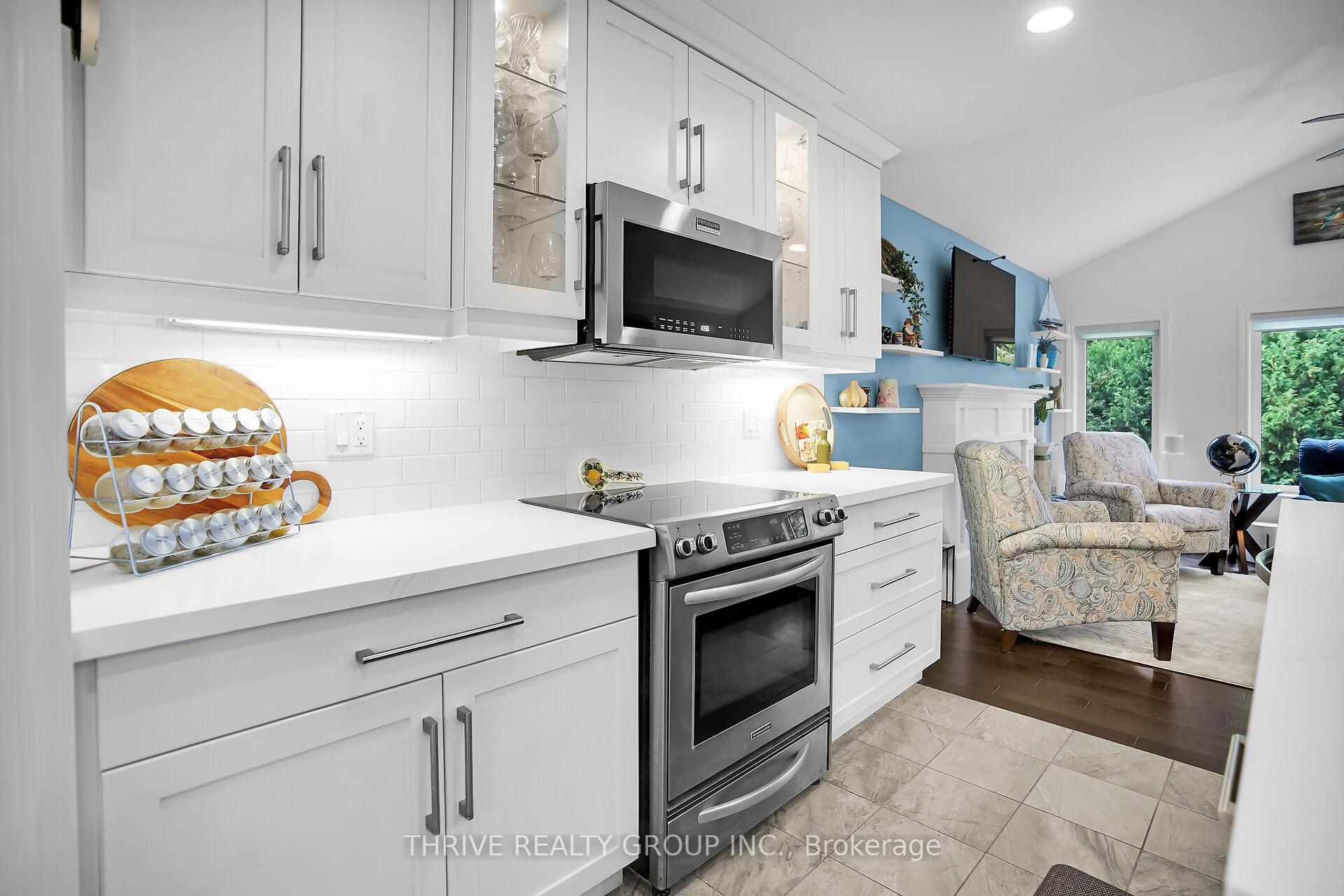 Photo 14 of 34 Blairmont Terrace, St. Thomas — HOMEH