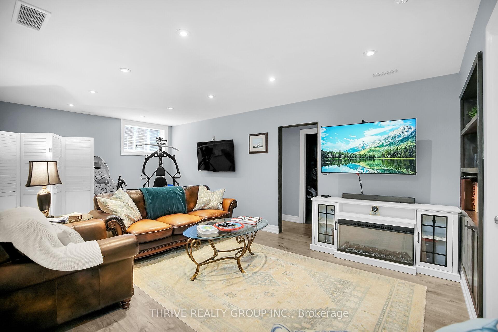 Photo 33 of 34 Blairmont Terrace, St. Thomas — HOMEH