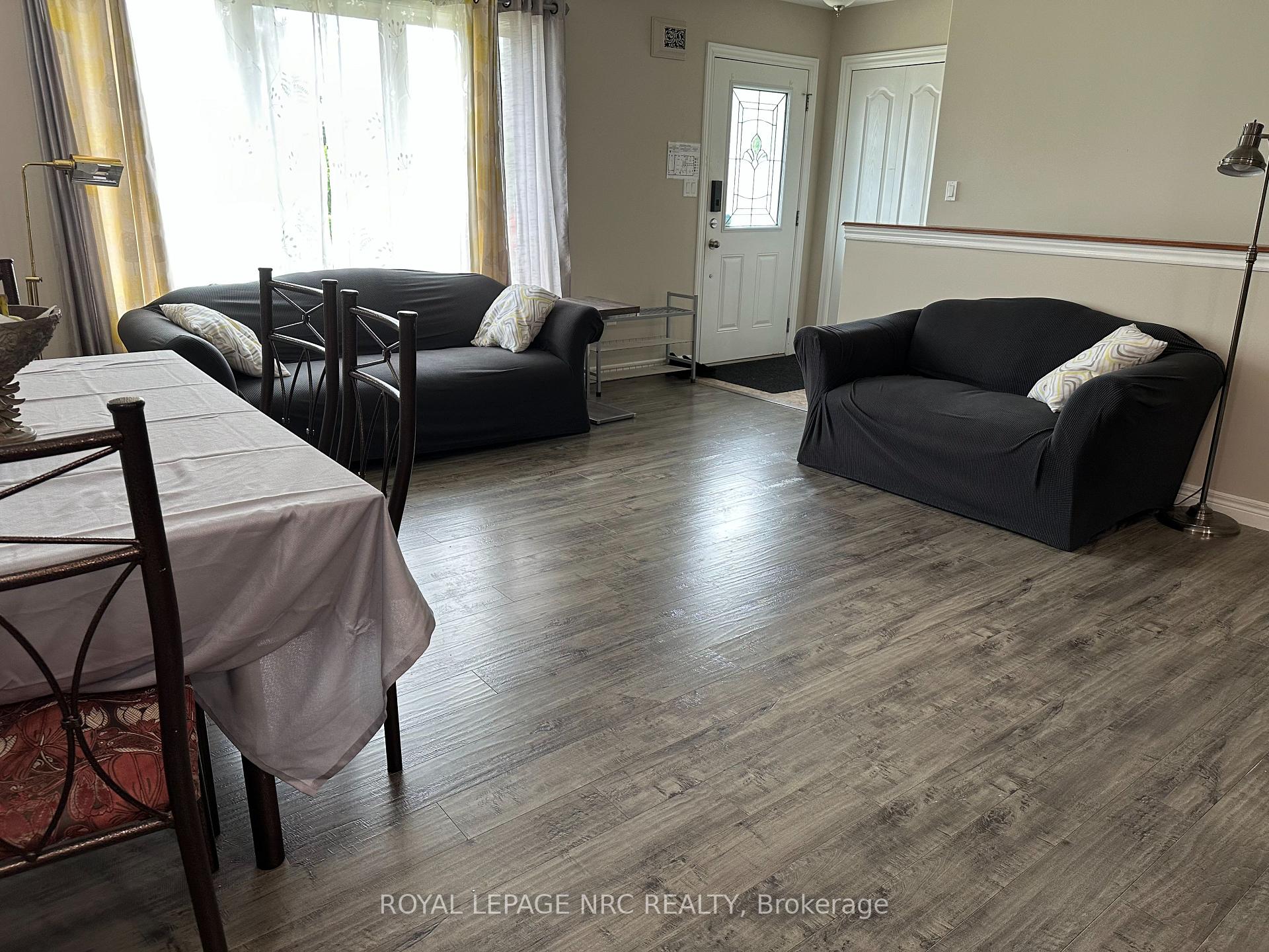 Photo 26 of 53 Permilla Street, St. Catharines, Ridley — HOMEH