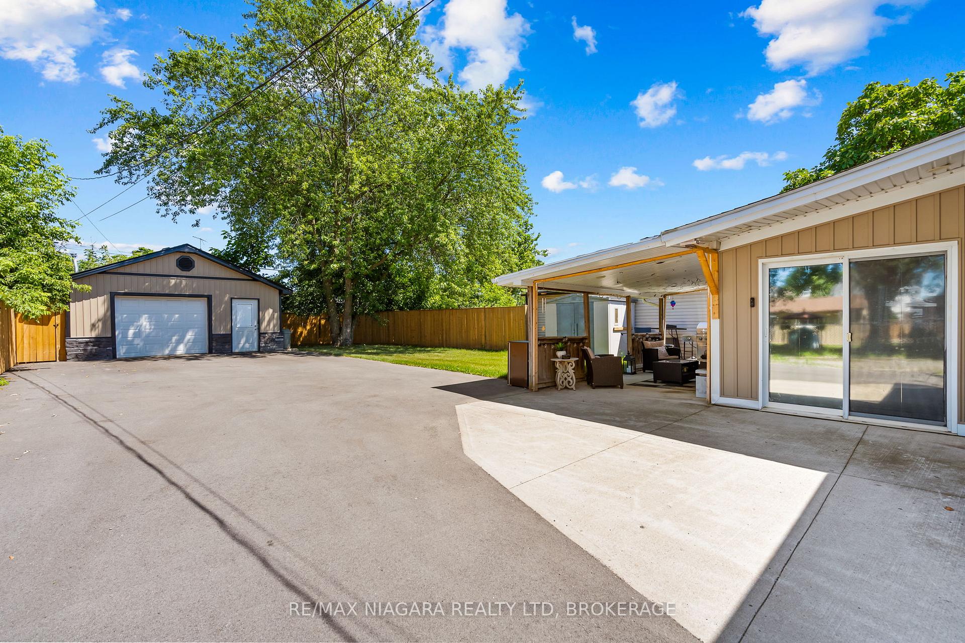 Photo 23 of 23 Blain Place, St. Catharines, E. Chester — HOMEH