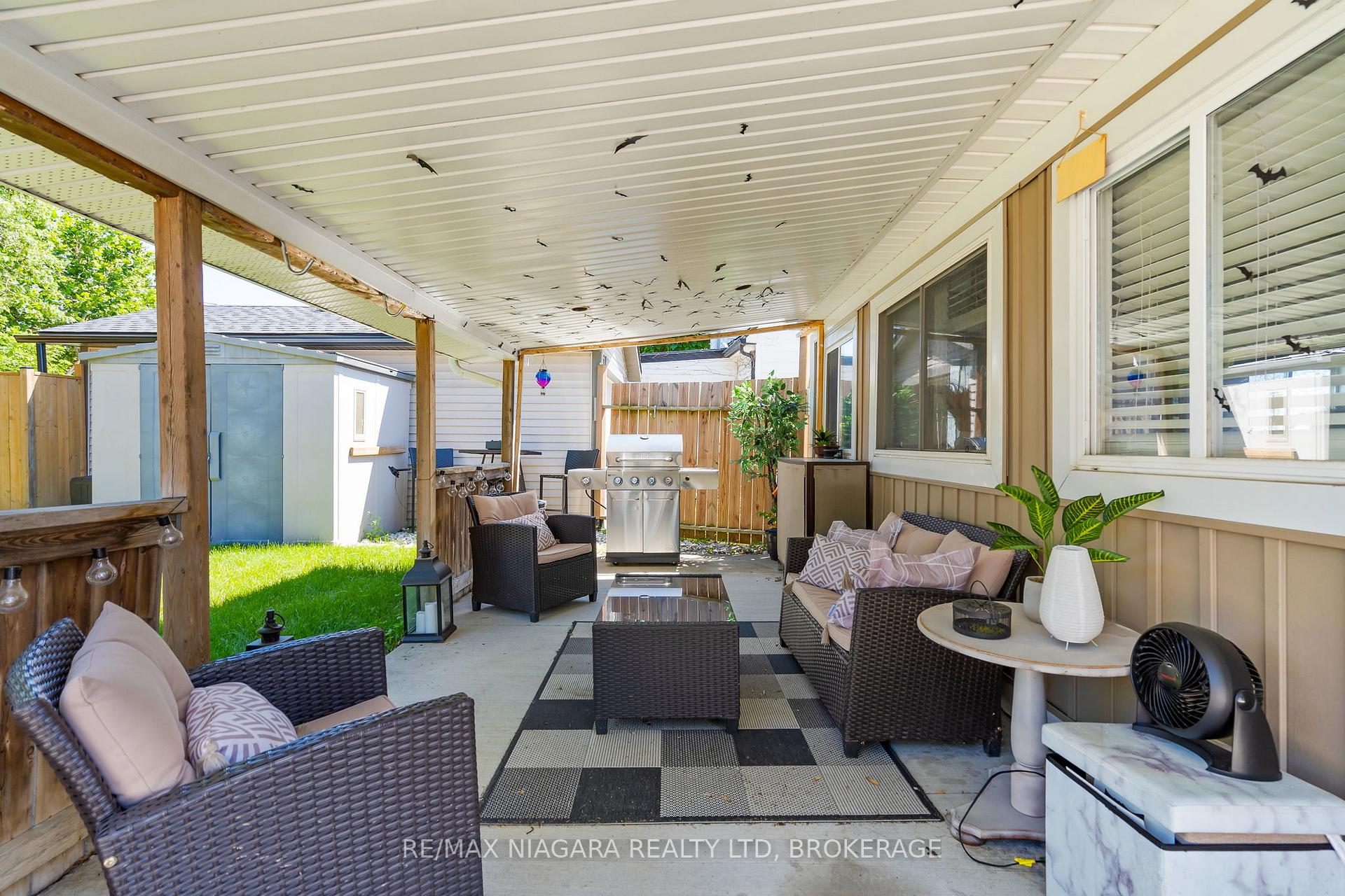 Photo 25 of 23 Blain Place, St. Catharines, E. Chester — HOMEH