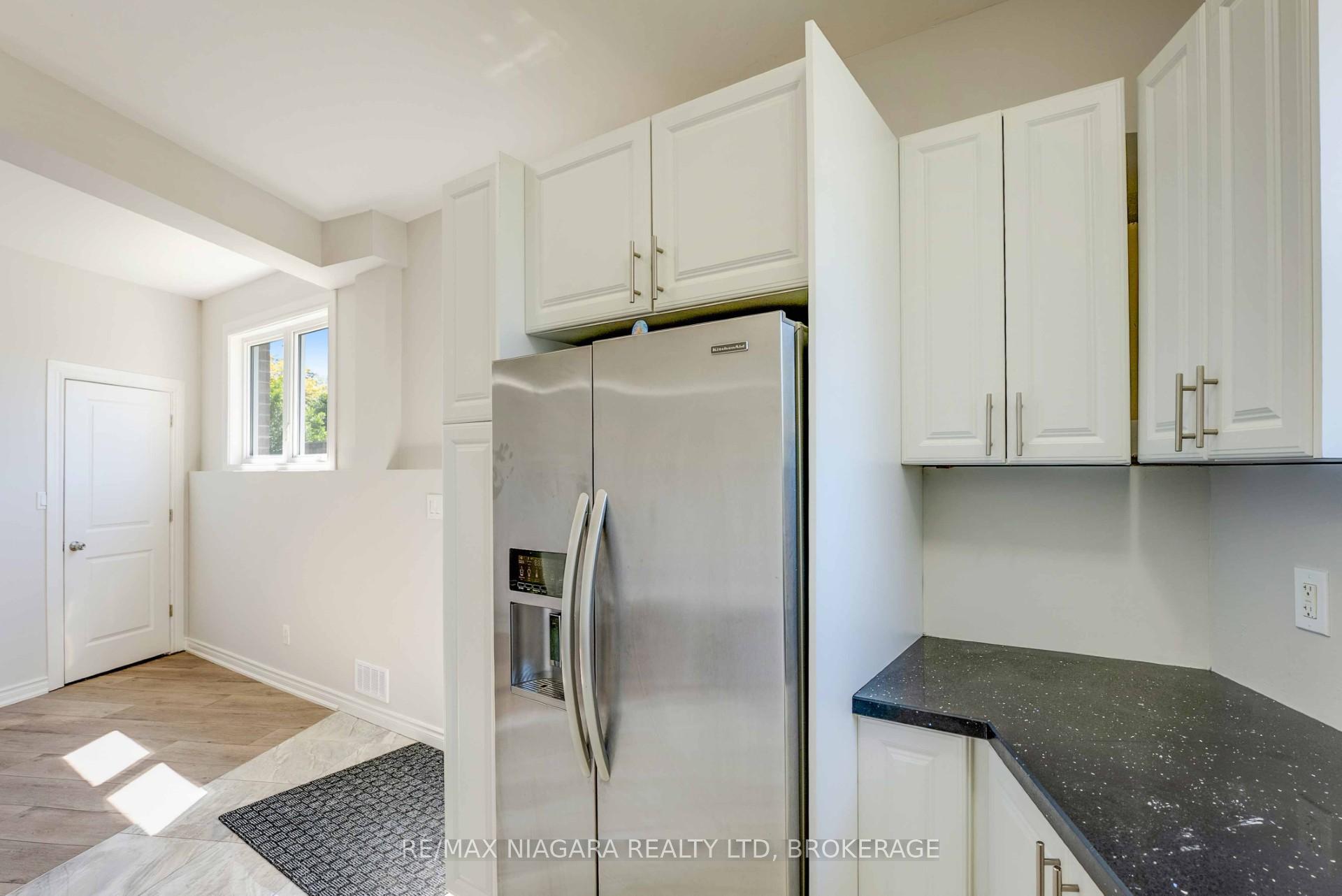 Photo 7 of Unit LOWER, 15 Belton Boulevard, St. Catharines, Glendale/Glenridge — HOMEH