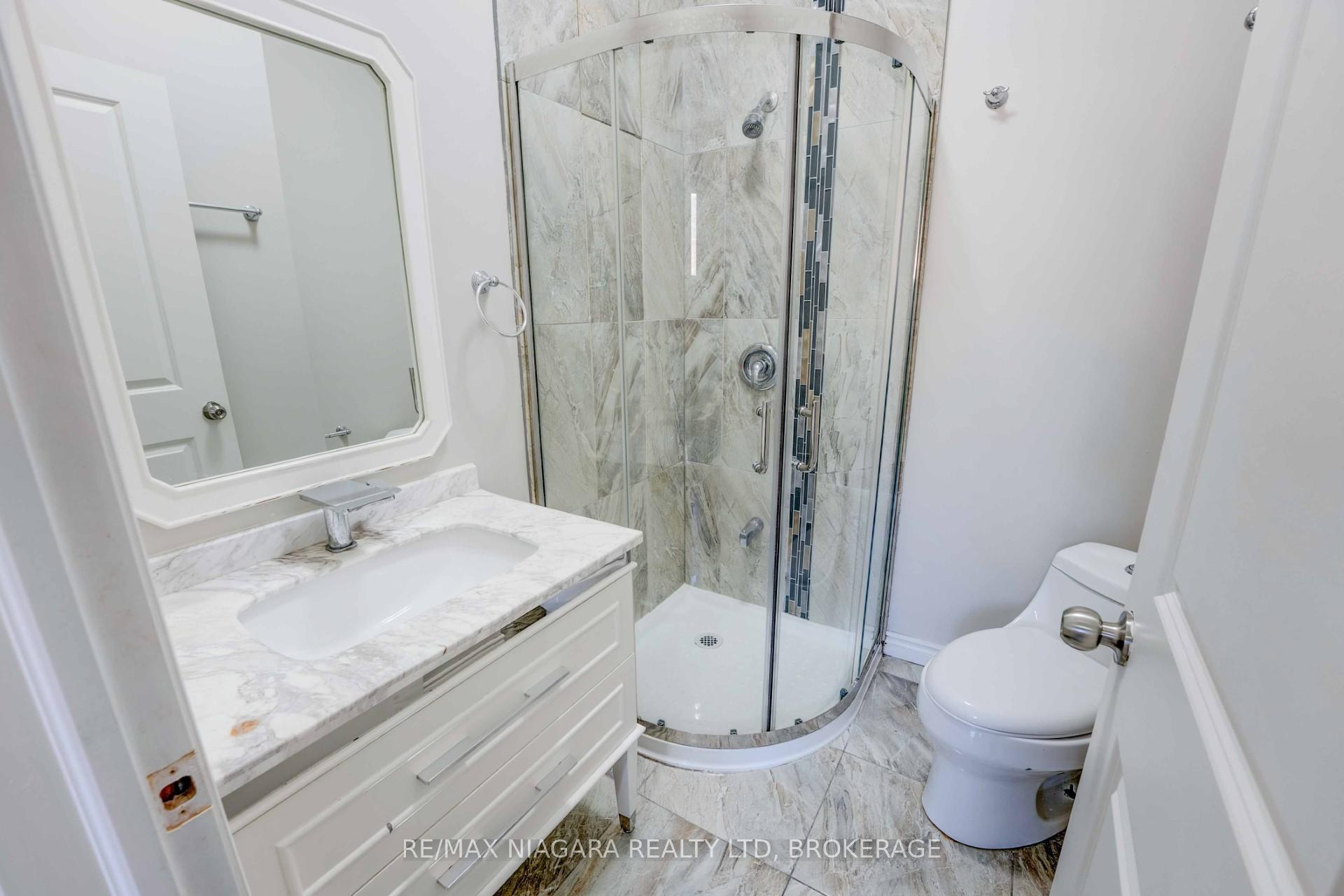 Photo 18 of Unit LOWER, 15 Belton Boulevard, St. Catharines, Glendale/Glenridge — HOMEH