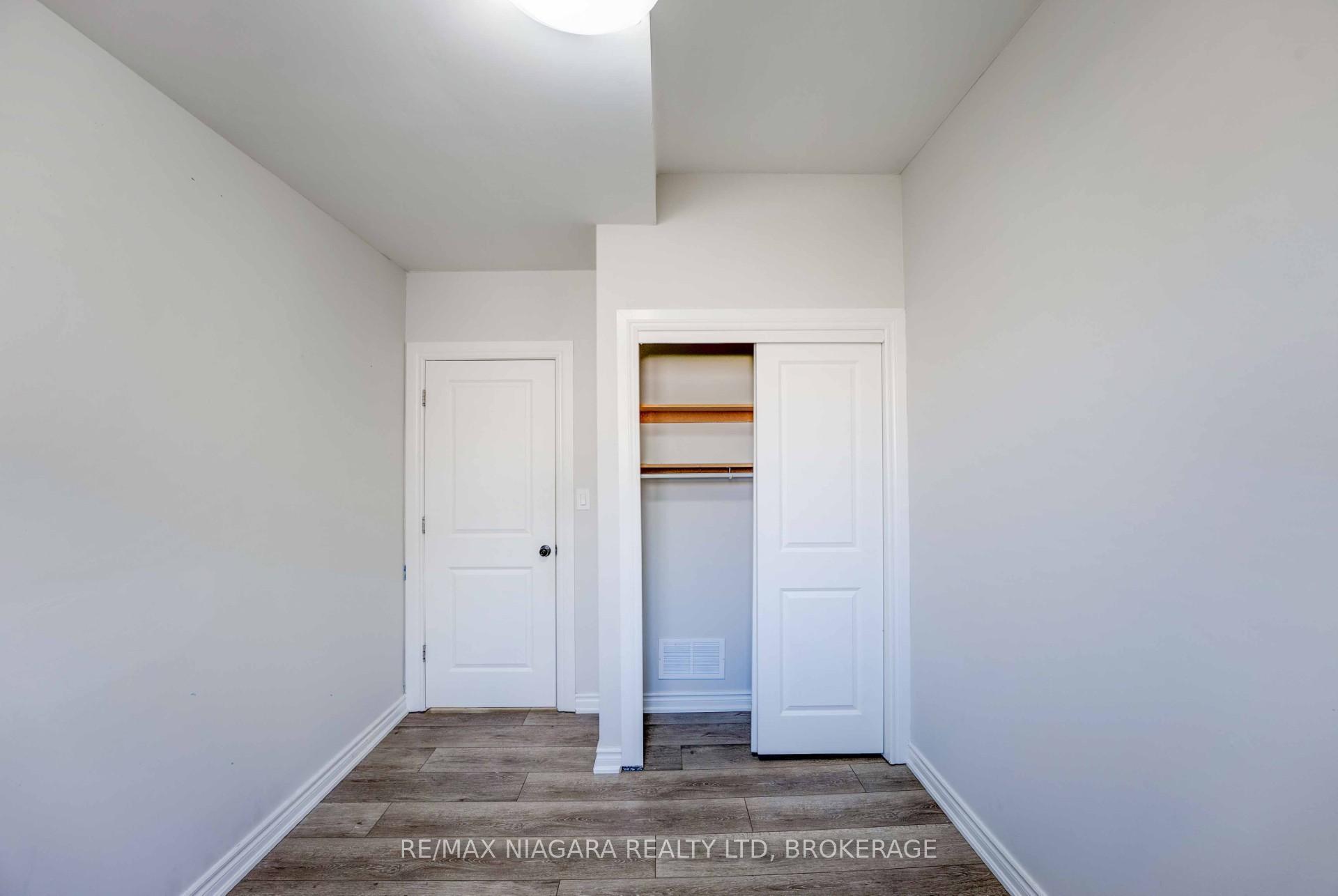 Photo 25 of Unit LOWER, 15 Belton Boulevard, St. Catharines, Glendale/Glenridge — HOMEH