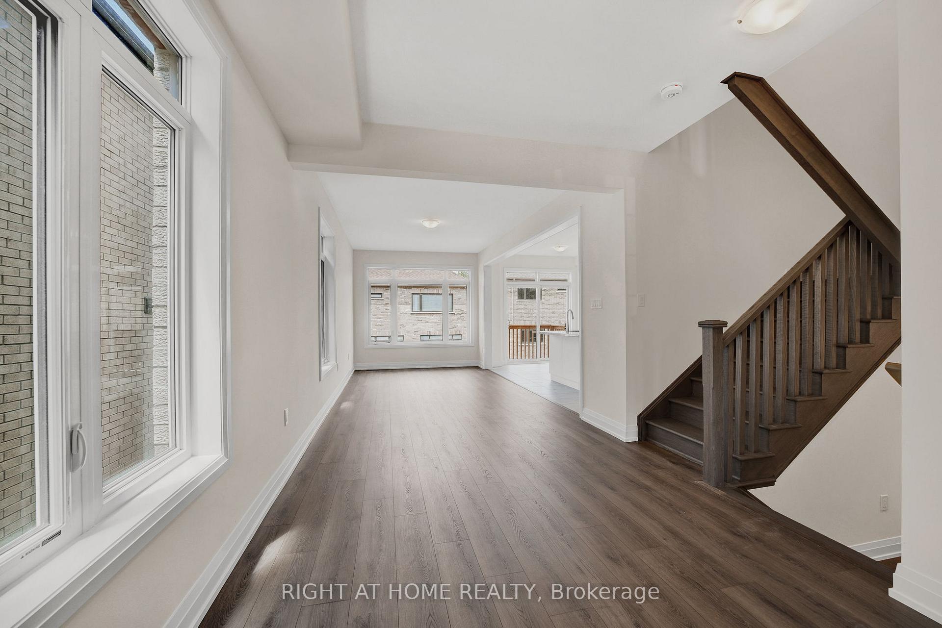 Photo 4 of 38 Daffodil Road, Springwater, Midhurst — HOMEH