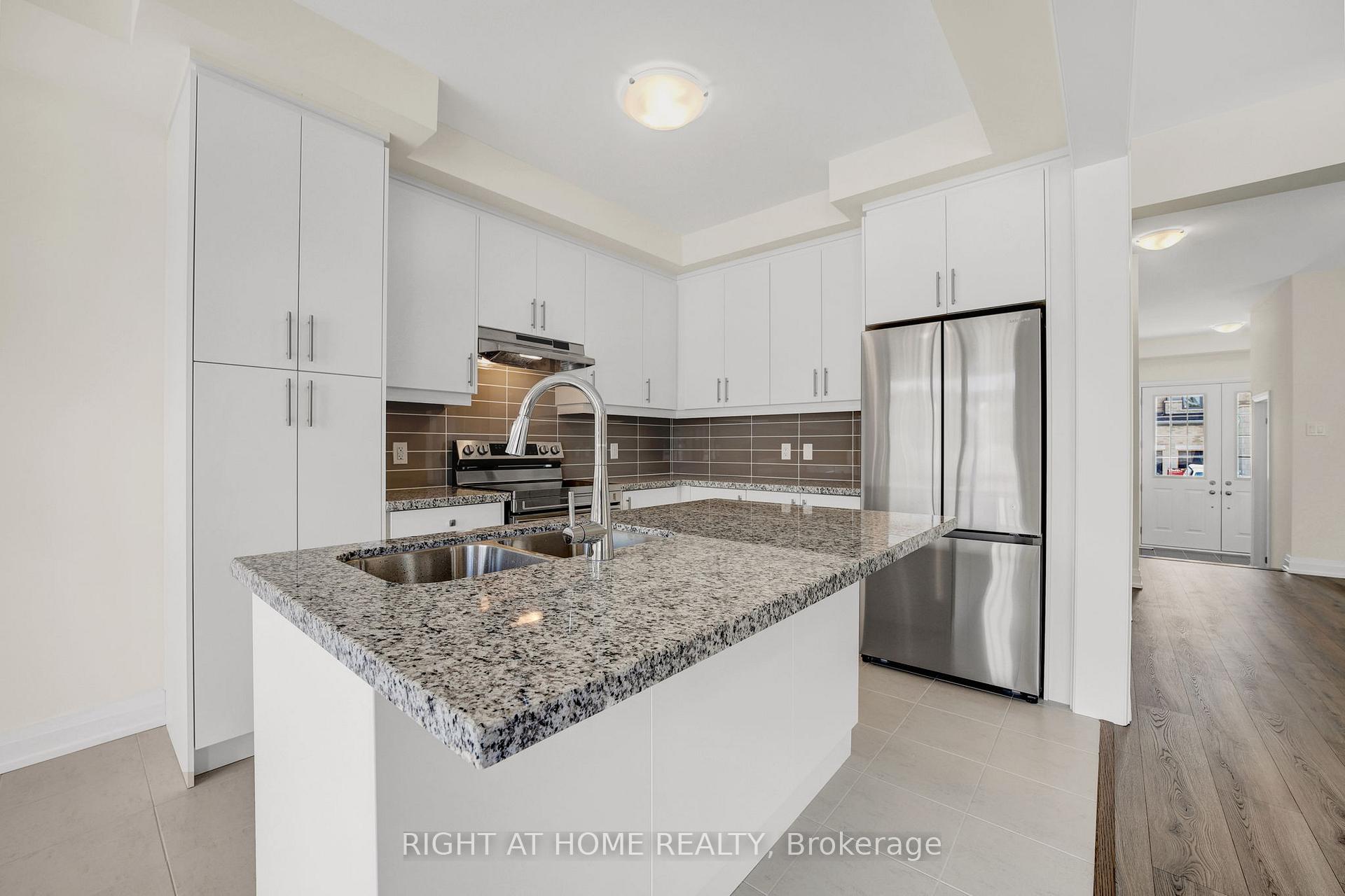 Photo 8 of 38 Daffodil Road, Springwater, Midhurst — HOMEH