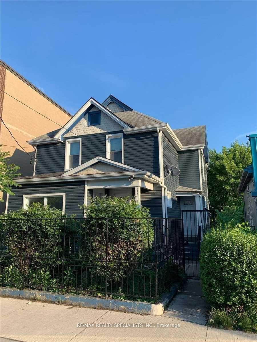 Front of Unit 4, 108 Queenston Street