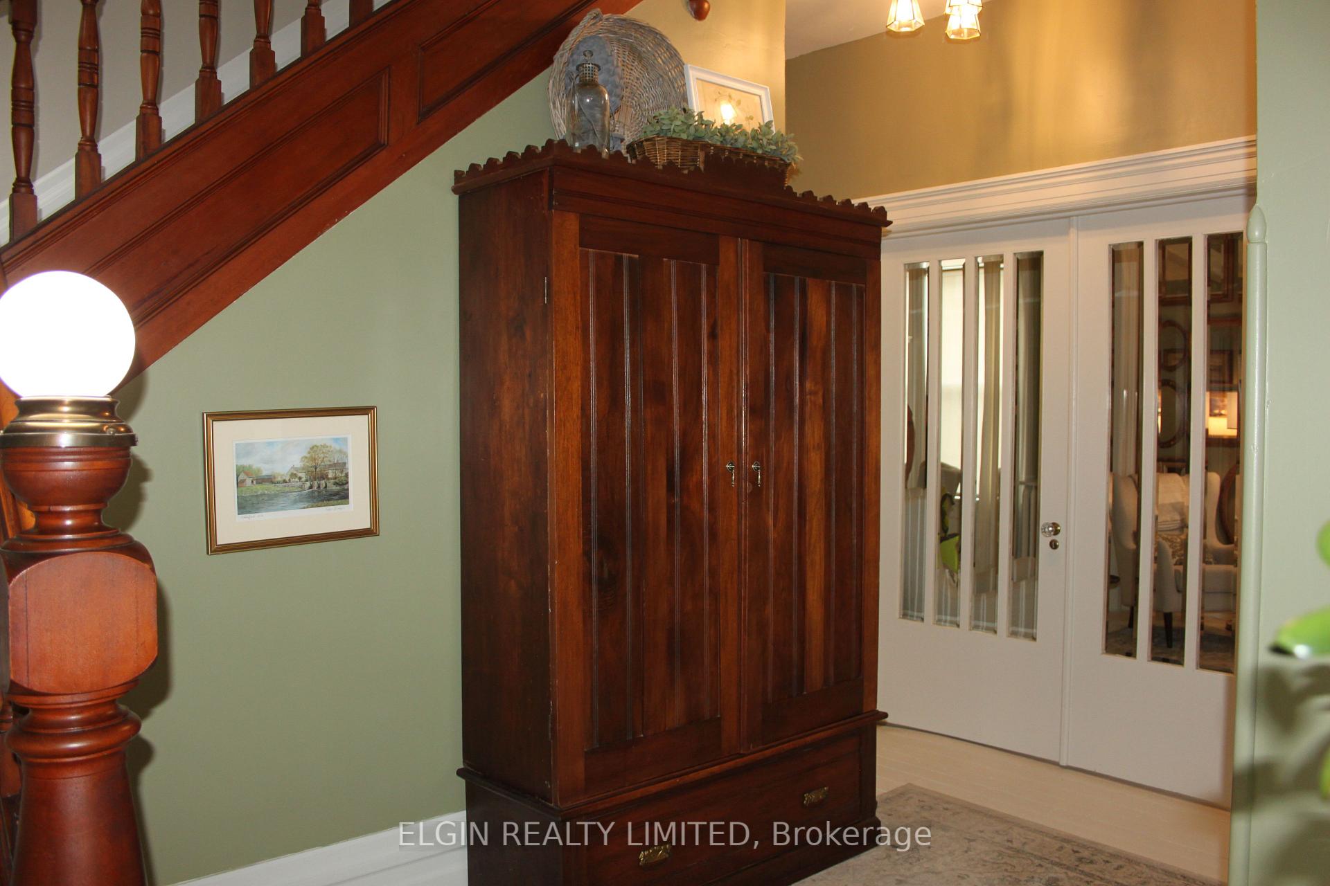 Photo 17 of 49 Hincks Street, St. Thomas — HOMEH