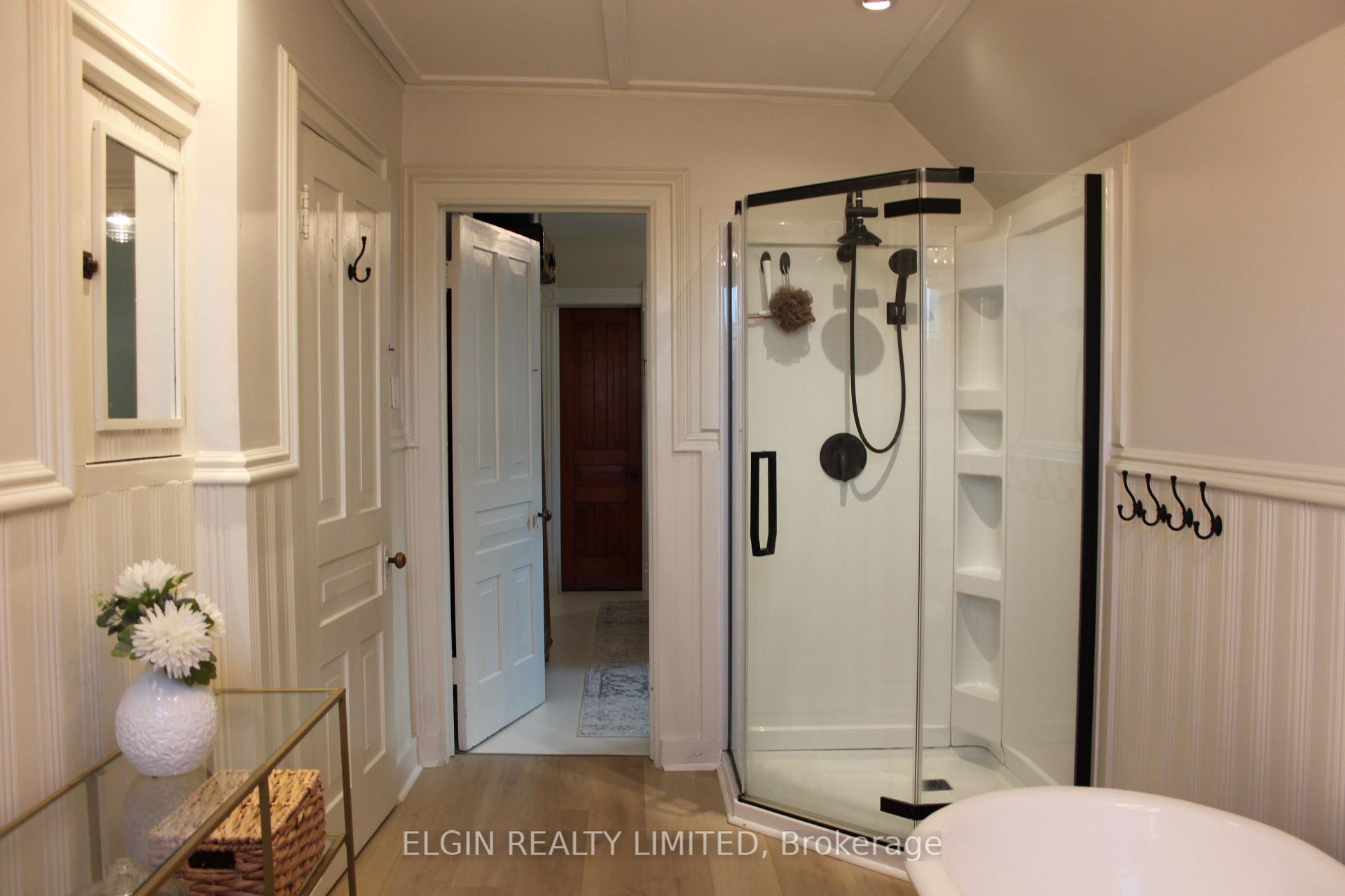 Photo 25 of 49 Hincks Street, St. Thomas — HOMEH