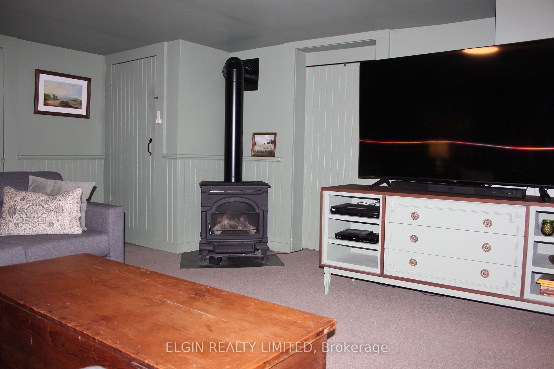 Photo 31 of 49 Hincks Street, St. Thomas — HOMEH