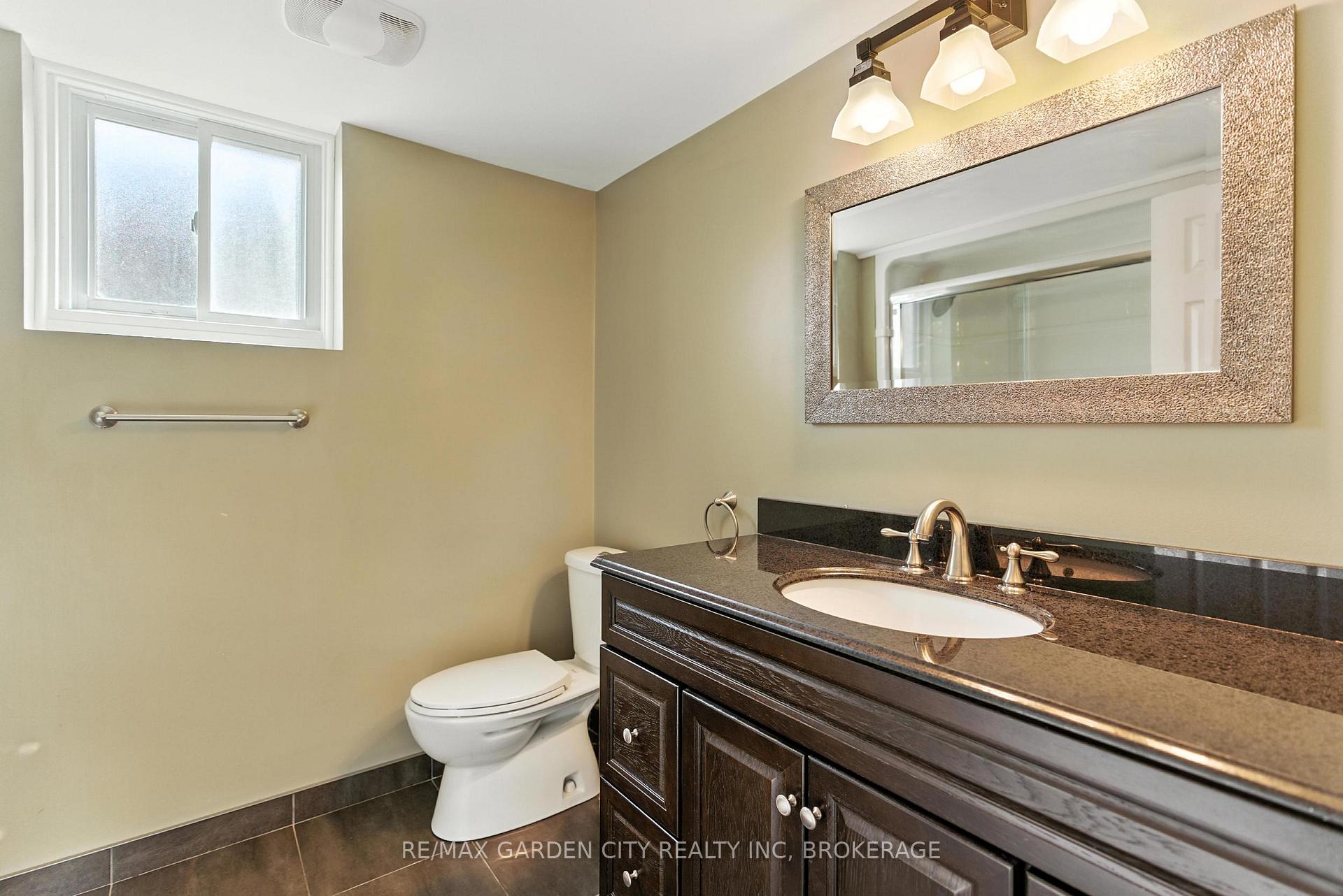 Photo 27 of 8 Appleford Road, St. Catharines, Secord Woods — HOMEH