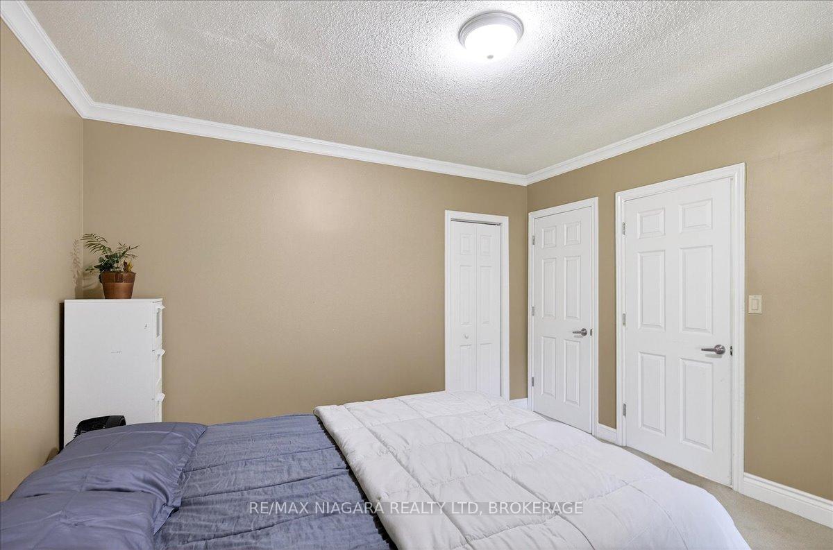 Photo 18 of 10 Edgedale Road, St. Catharines, Old Glenridge — HOMEH