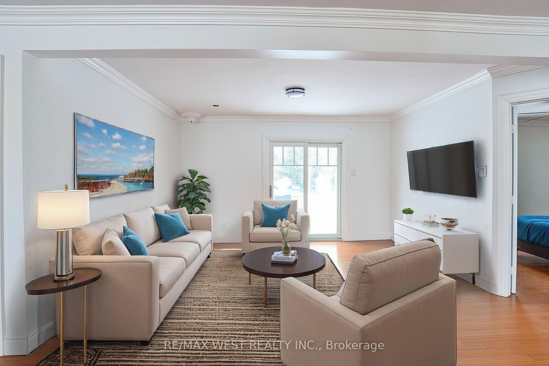 Photo 2 of 5516 County Road 90, Springwater, Rural Springwater — HOMEH