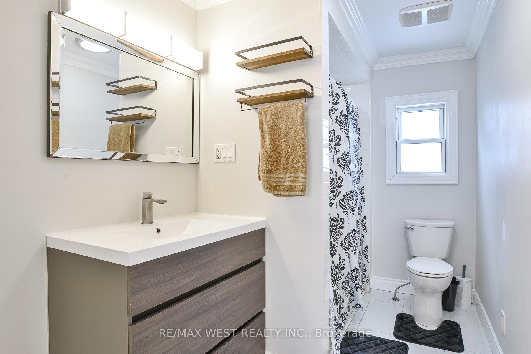 Photo 6 of 5516 County Road 90, Springwater, Rural Springwater — HOMEH