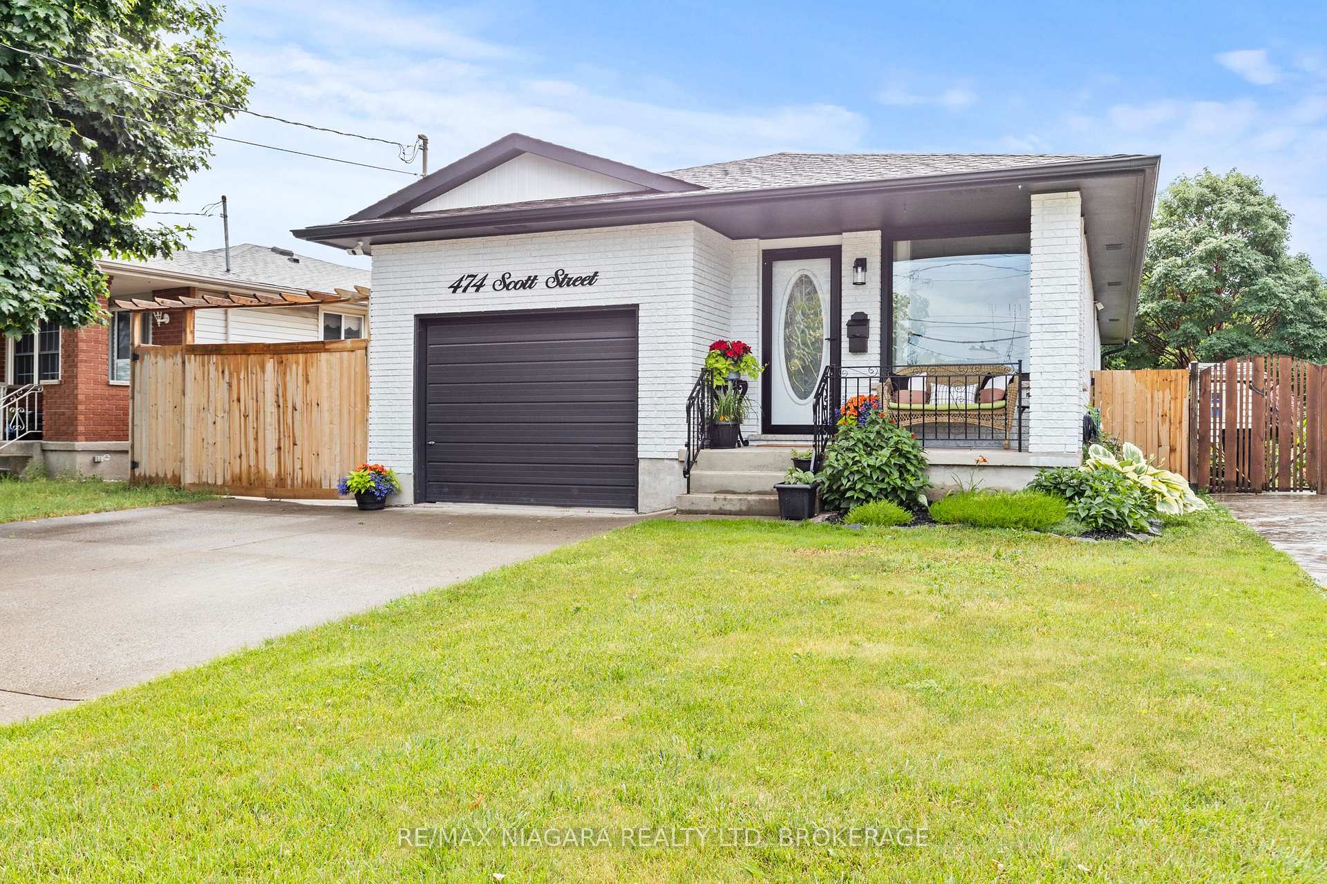 Photo 1 of 474 Scott Street, St. Catharines, Carlton/Bunting — HOMEH