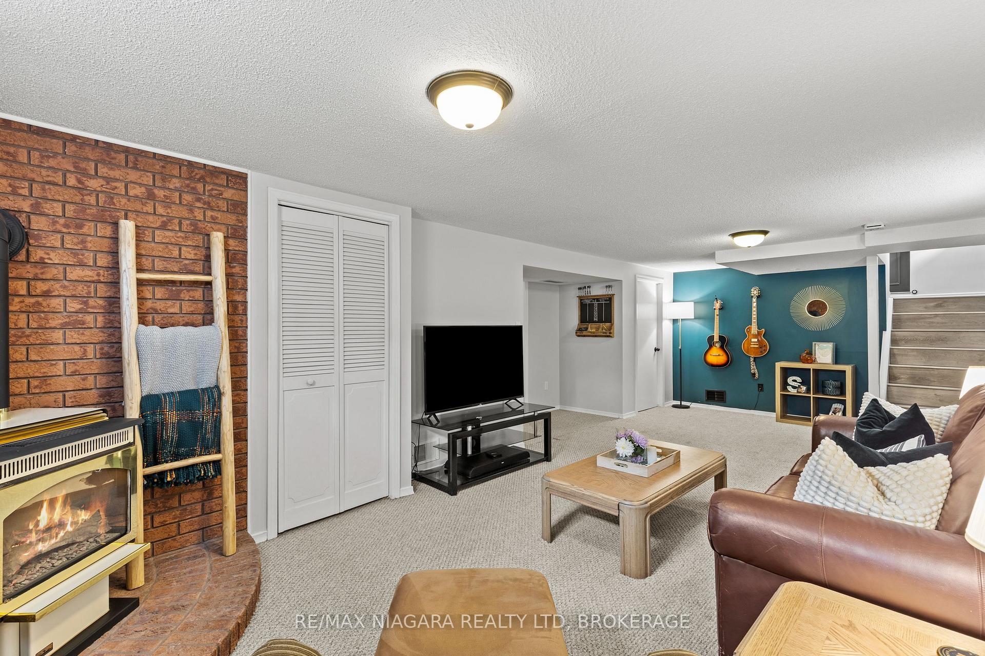 Photo 22 of 474 Scott Street, St. Catharines, Carlton/Bunting — HOMEH