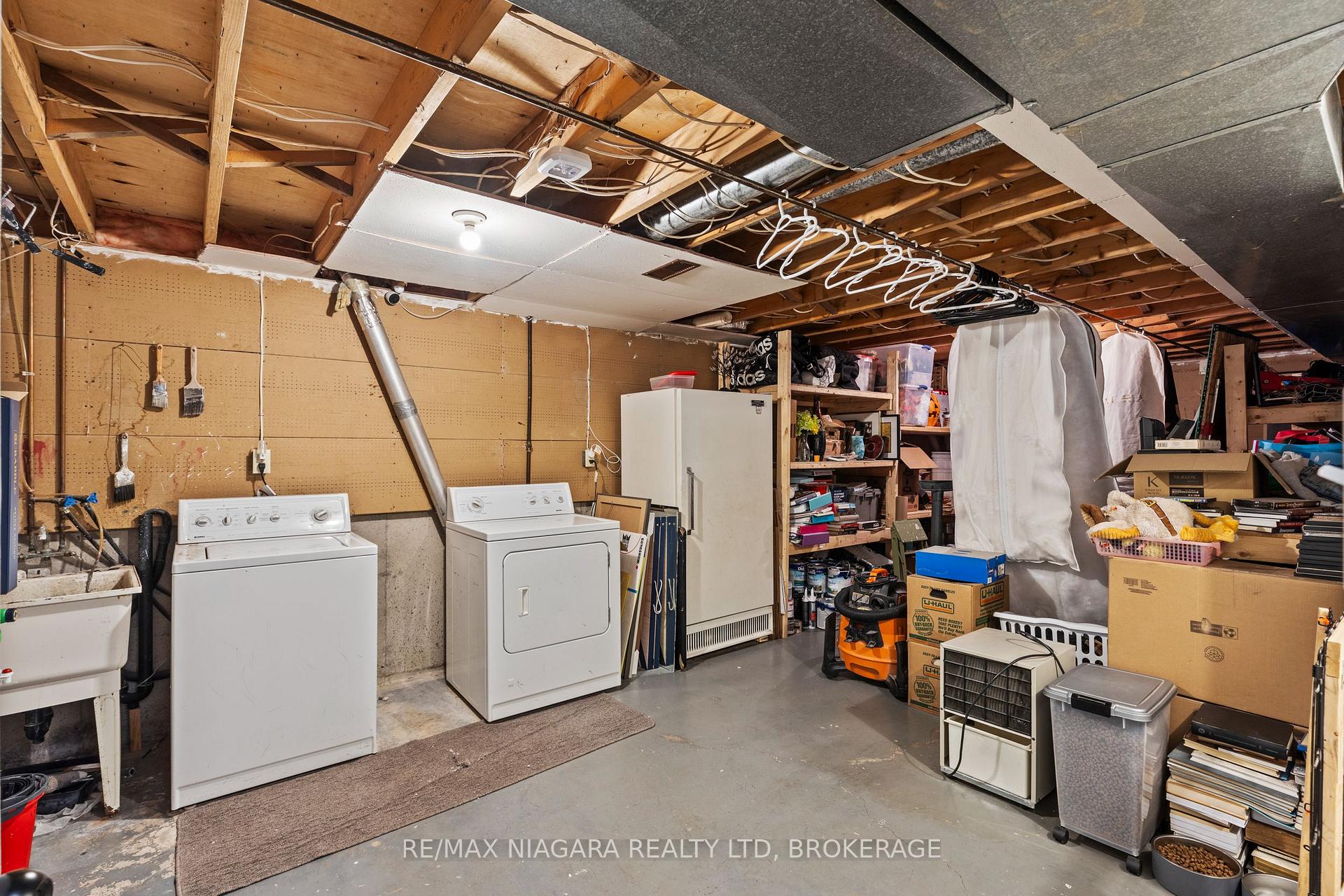 Photo 25 of 474 Scott Street, St. Catharines, Carlton/Bunting — HOMEH