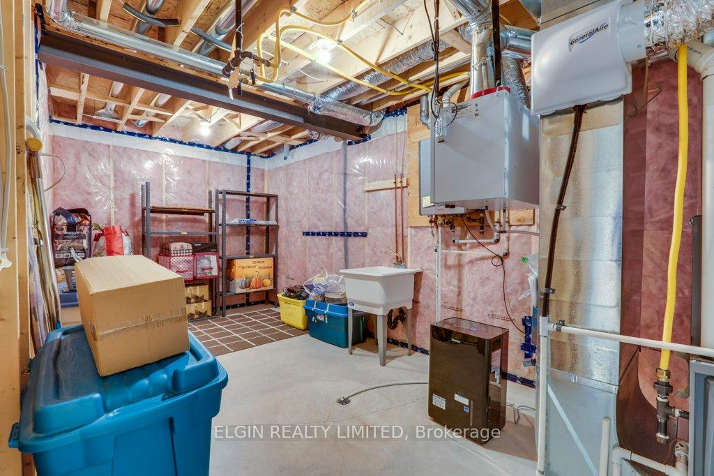 Photo 38 of 54 Acorn Trail, St. Thomas — HOMEH